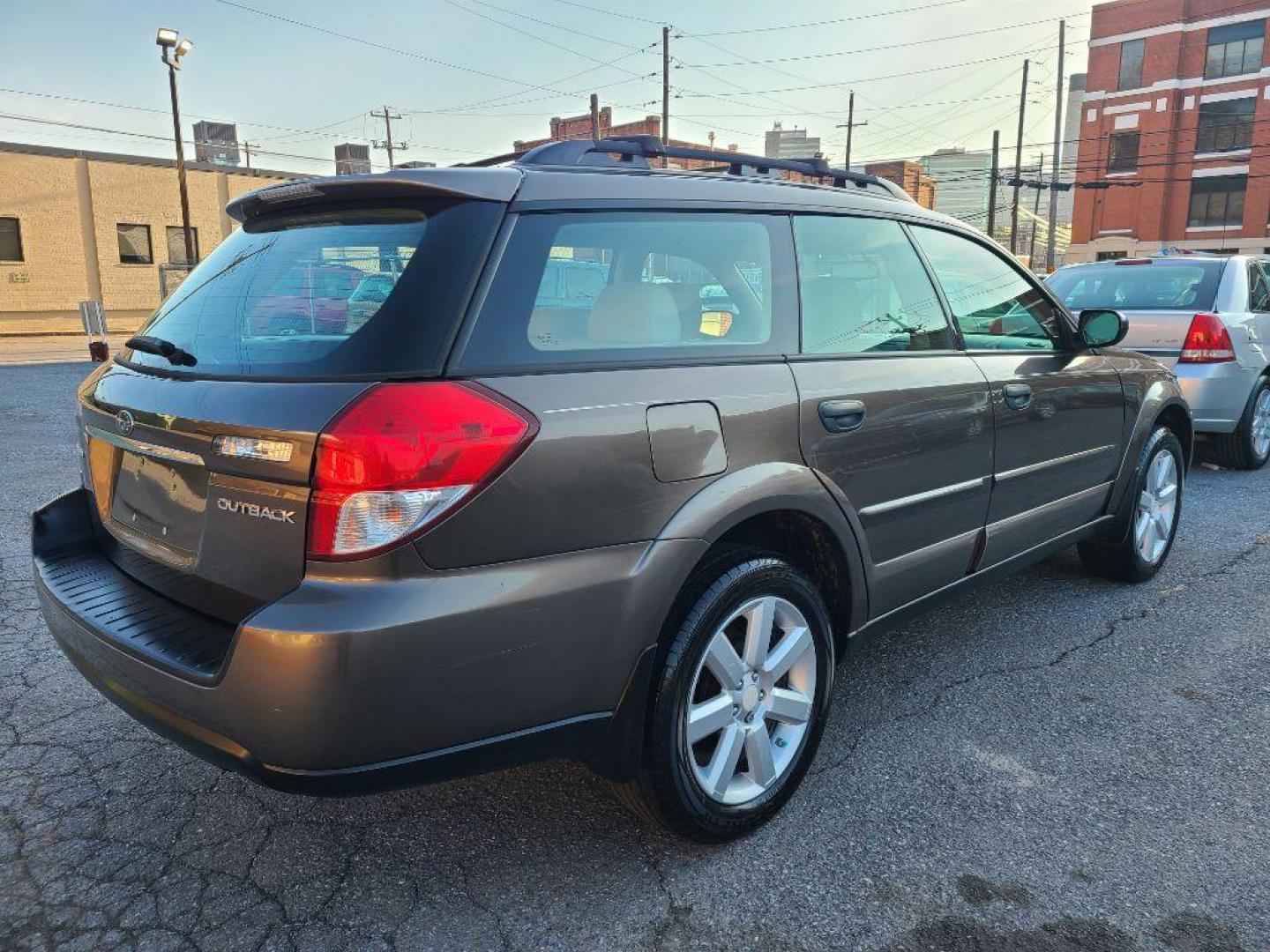 2008 BROWN SUBARU OUTBACK 2.5I (4S4BP61C486) with an 2.5L engine, 5-Speed Manual transmission, located at 117 North Cameron Street, Harrisburg, PA, 17101, (717) 963-8962, 40.267021, -76.875351 - WE FINANCE!!! Good Credit/ Bad Credit/ No Credit - ALL Trade-Ins Welcomed!!! ***Guaranteed Credit Approval*** APPLY ONLINE or CALL us TODAY ;) Internet Prices and Marketplace Prices are SPECIAL discounted ***CASH DEALS*** Retail Prices are higher. Please call us to discuss your cash and finan - Photo#5