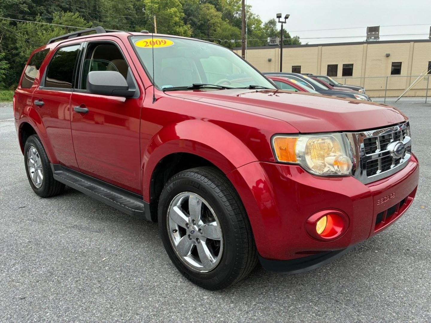 2009 RED FORD ESCAPE XLT (1FMCU93G79K) with an 3.0L engine, Automatic transmission, located at 117 North Cameron Street, Harrisburg, PA, 17101, (717) 963-8962, 40.267021, -76.875351- Photo#6