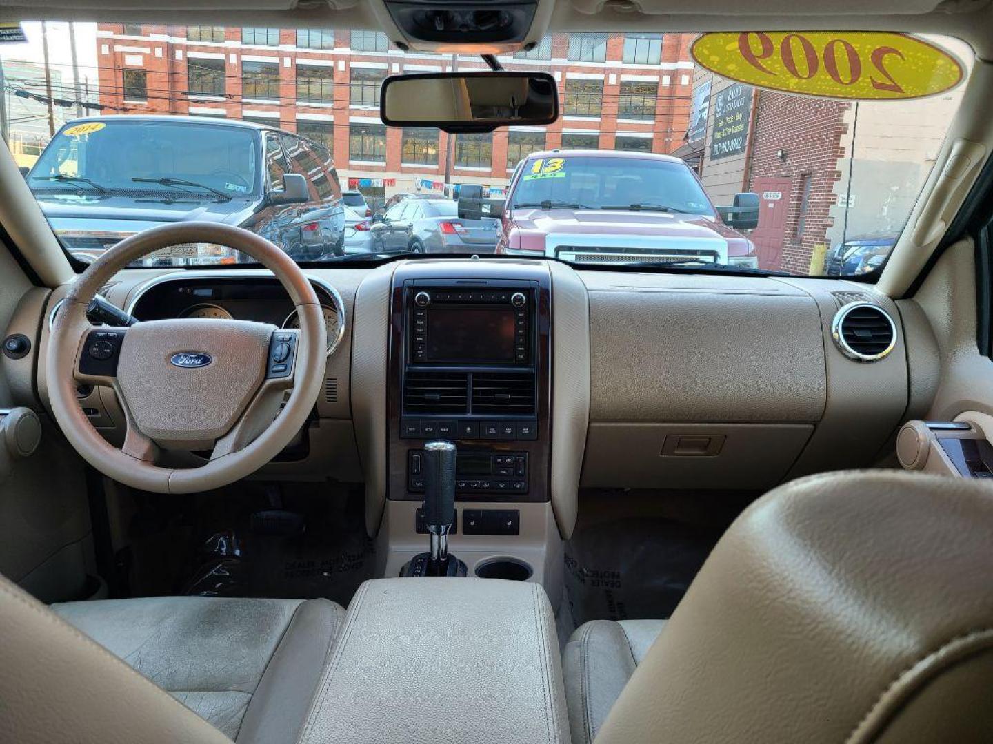 2009 WHITE FORD EXPLORER LIMITED (1FMEU75809U) with an 4.6L engine, Automatic transmission, located at 117 North Cameron Street, Harrisburg, PA, 17101, (717) 963-8962, 40.267021, -76.875351 - WE FINANCE!!! Good Credit/ Bad Credit/ No Credit - ALL Trade-Ins Welcomed!!! ***Guaranteed Credit Approval*** APPLY ONLINE or CALL us TODAY ;) Please call us to discuss your cash and financing options. - Photo#8