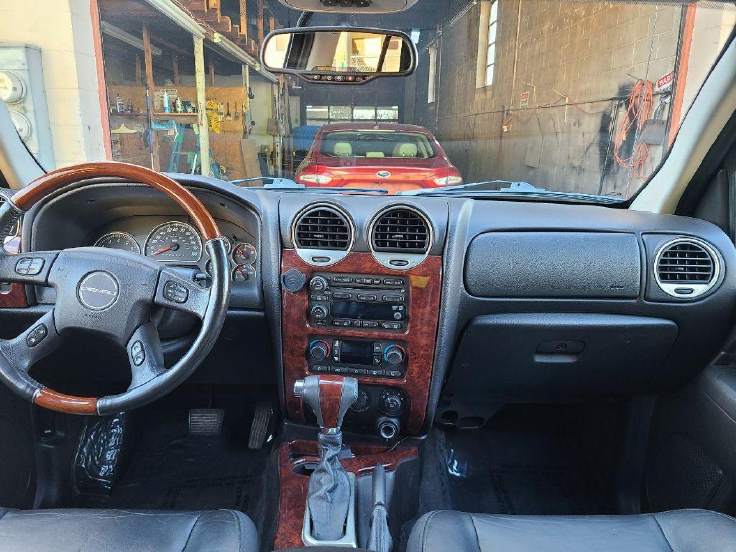 2009 BLACK GMC ENVOY DENALI (1GKET53M192) with an 5.3L engine, Automatic transmission, located at 117 North Cameron Street, Harrisburg, PA, 17101, (717) 963-8962, 40.267021, -76.875351 - WE FINANCE!!! Good Credit/ Bad Credit/ No Credit - ALL Trade-Ins Welcomed!!! ***Guaranteed Credit Approval*** APPLY ONLINE or CALL us TODAY ;) Please call us to discuss your cash and financing options. - Photo#10