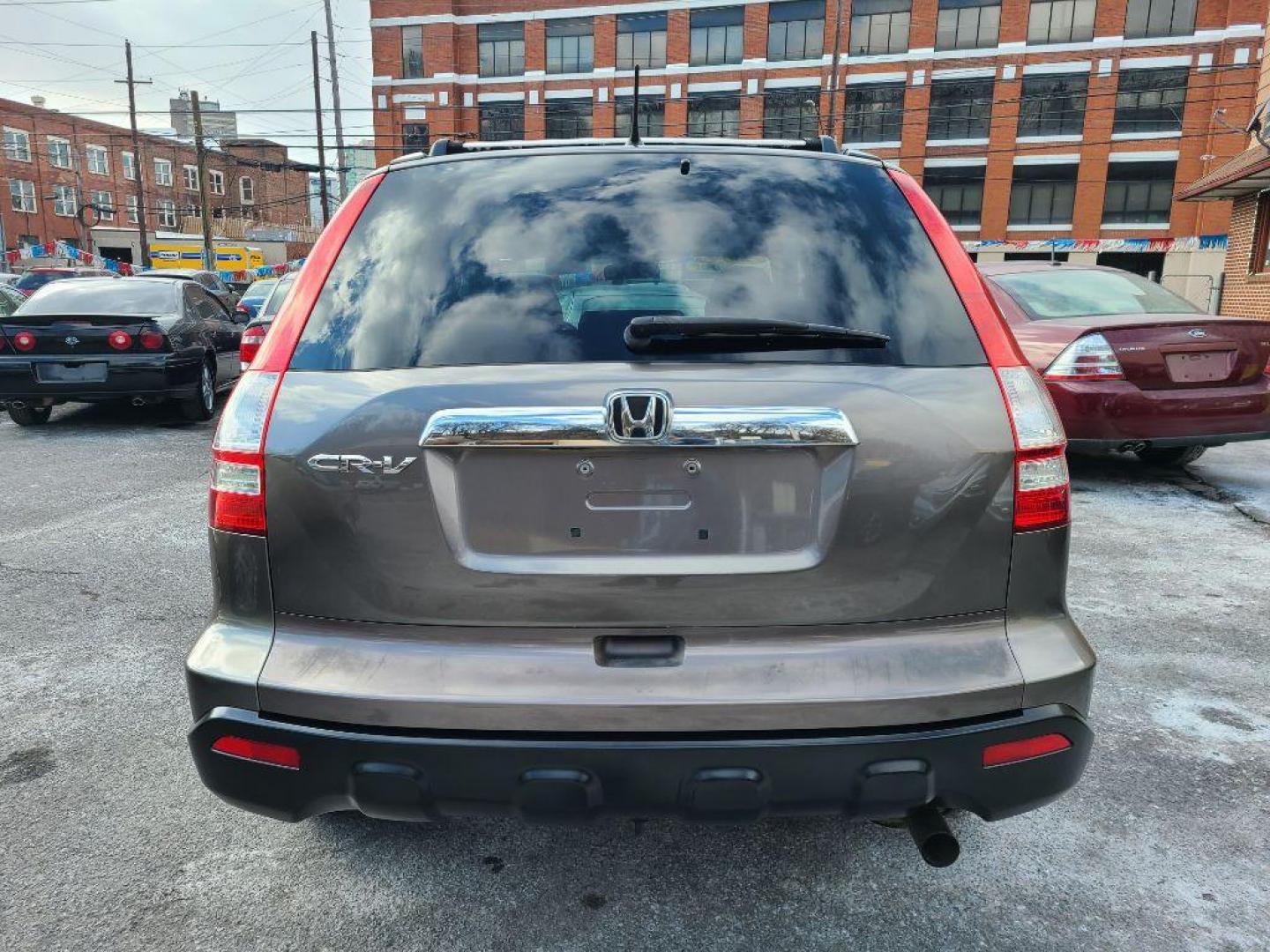 2009 GRAY HONDA CR-V EX (5J6RE48579L) with an 2.4L engine, Automatic transmission, located at 117 North Cameron Street, Harrisburg, PA, 17101, (717) 963-8962, 40.267021, -76.875351 - Photo#3