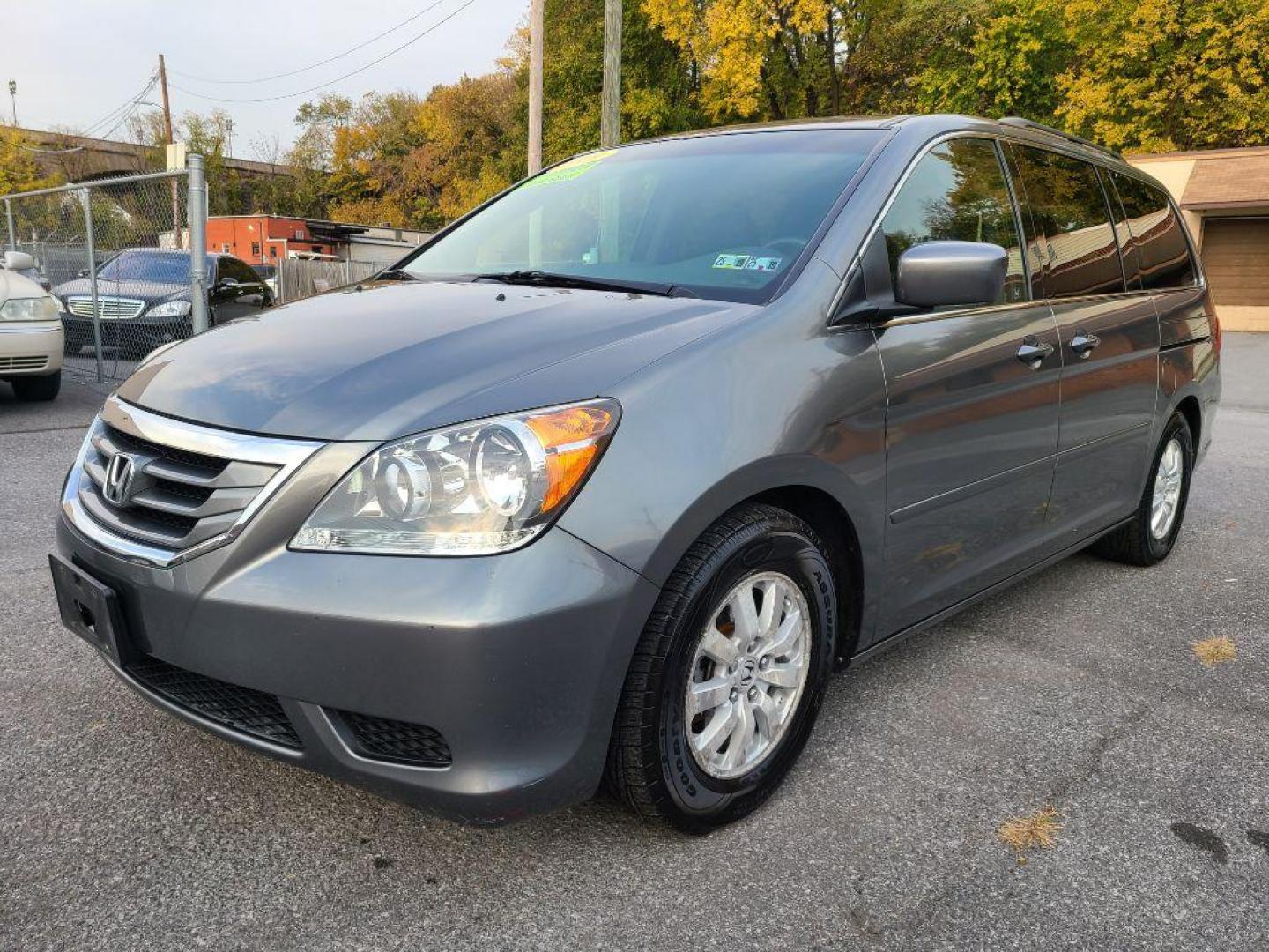 2009 GRAY HONDA ODYSSEY EXL (5FNRL38629B) with an 3.5L engine, Automatic transmission, located at 117 North Cameron Street, Harrisburg, PA, 17101, (717) 963-8962, 40.267021, -76.875351 - WE FINANCE!!! Good Credit/ Bad Credit/ No Credit - ALL Trade-Ins Welcomed!!! ***Guaranteed Credit Approval*** APPLY ONLINE or CALL us TODAY ;) Internet Prices and Marketplace Prices are SPECIAL discounted ***CASH DEALS*** Retail Prices are higher. Please call us to discuss your cash and finan - Photo#0