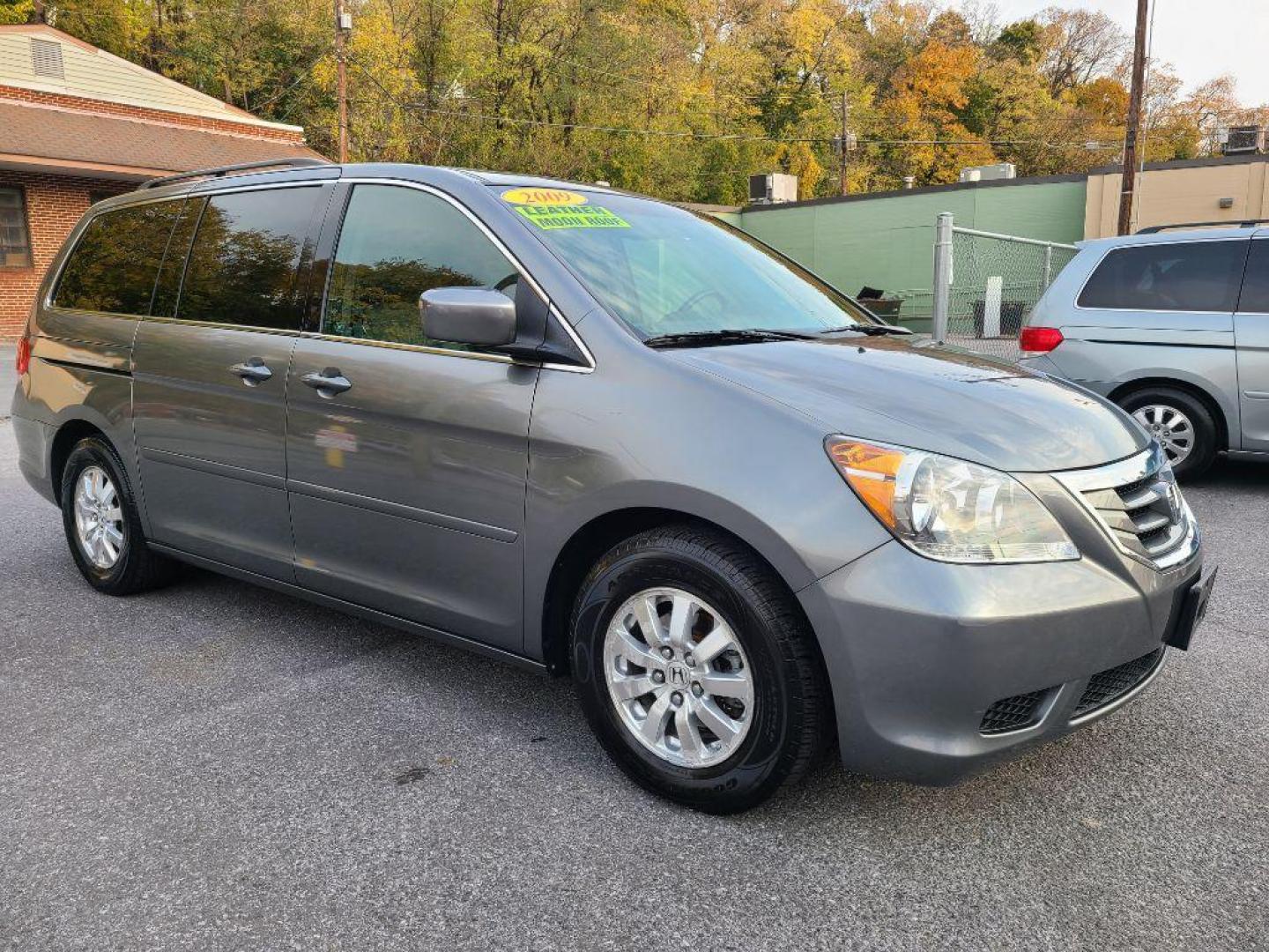 2009 GRAY HONDA ODYSSEY EXL (5FNRL38629B) with an 3.5L engine, Automatic transmission, located at 117 North Cameron Street, Harrisburg, PA, 17101, (717) 963-8962, 40.267021, -76.875351 - WE FINANCE!!! Good Credit/ Bad Credit/ No Credit - ALL Trade-Ins Welcomed!!! ***Guaranteed Credit Approval*** APPLY ONLINE or CALL us TODAY ;) Internet Prices and Marketplace Prices are SPECIAL discounted ***CASH DEALS*** Retail Prices are higher. Please call us to discuss your cash and finan - Photo#6