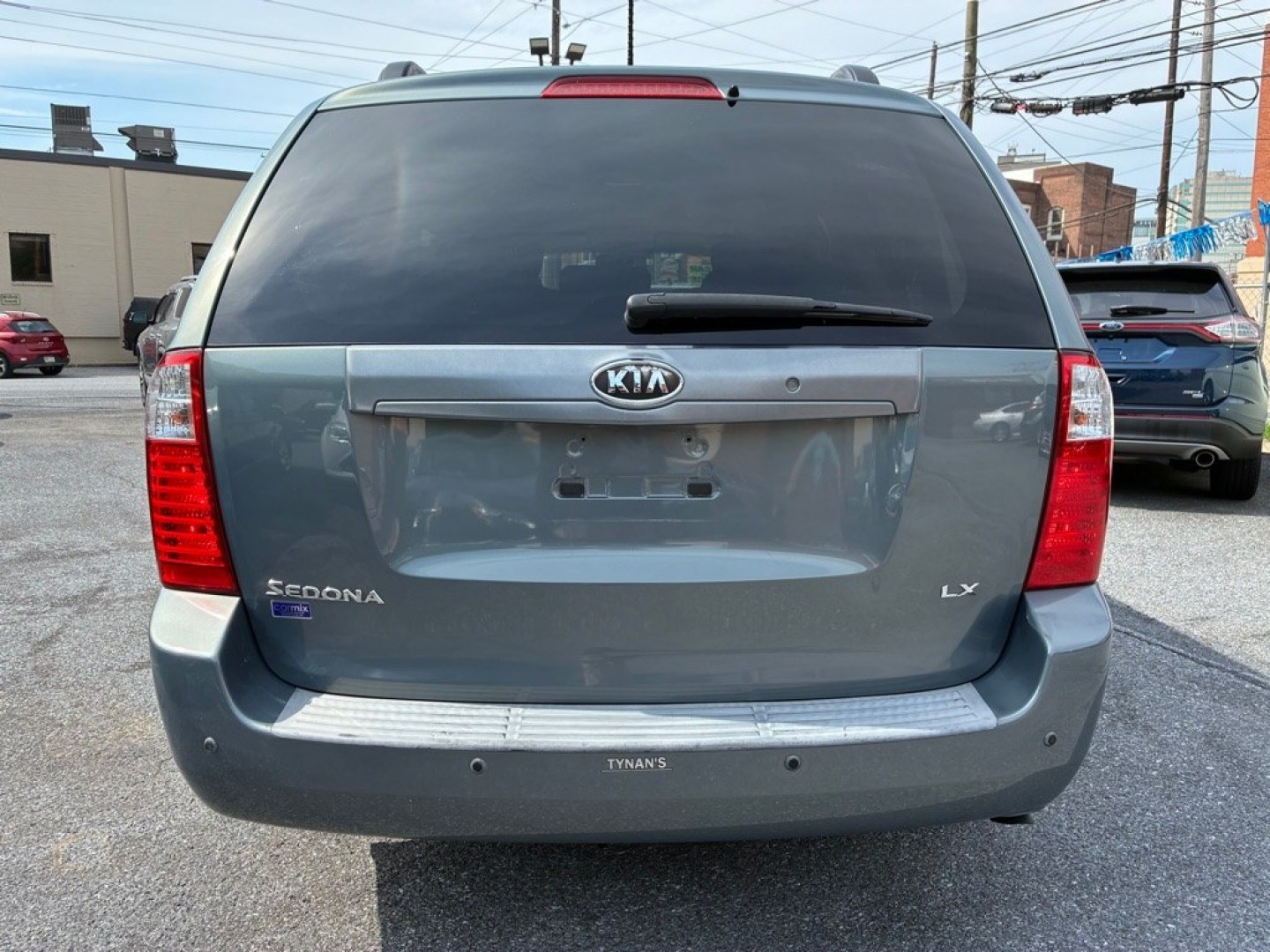 2009 BLUE KIA SEDONA EX (KNDMB233996) with an 3.8L engine, Automatic transmission, located at 117 North Cameron Street, Harrisburg, PA, 17101, (717) 963-8962, 40.267021, -76.875351 - WE FINANCE!!! MOST vehicles are available for financing. Good Credit/ Challenged Credit/ No Credit - ALL Trade-Ins Welcomed!!! APPLY ONLINE or CALL us TODAY Please call us to discuss your cash and/or financing options. Thanks for checking our inventory! We're here to help.- Photo#3