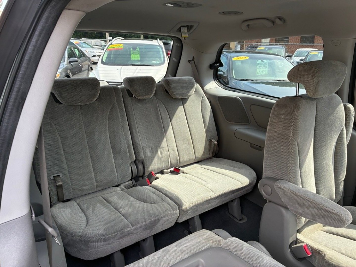 2009 BLUE KIA SEDONA EX (KNDMB233996) with an 3.8L engine, Automatic transmission, located at 117 North Cameron Street, Harrisburg, PA, 17101, (717) 963-8962, 40.267021, -76.875351 - WE FINANCE!!! MOST vehicles are available for financing. Good Credit/ Challenged Credit/ No Credit - ALL Trade-Ins Welcomed!!! APPLY ONLINE or CALL us TODAY Please call us to discuss your cash and/or financing options. Thanks for checking our inventory! We're here to help.- Photo#10