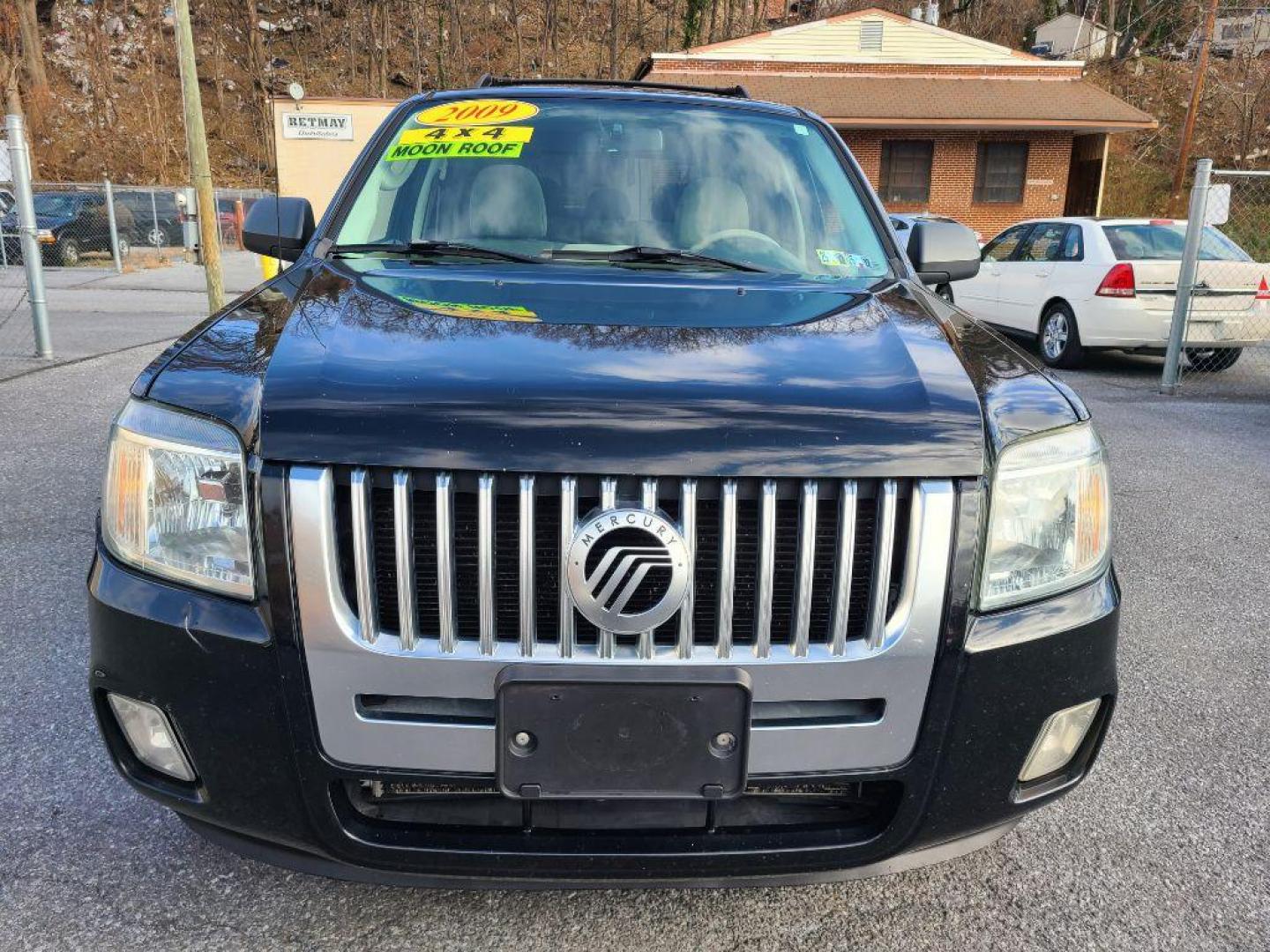 2009 BLACK MERCURY MARINER (4M2CU91729K) with an 2.5L engine, Automatic transmission, located at 117 North Cameron Street, Harrisburg, PA, 17101, (717) 963-8962, 40.267021, -76.875351 - WE FINANCE!!! Good Credit/ Bad Credit/ No Credit - ALL Trade-Ins Welcomed!!! ***Guaranteed Credit Approval*** APPLY ONLINE or CALL us TODAY ;) Internet Prices and Marketplace Prices are SPECIAL discounted ***CASH DEALS*** Retail Prices are higher. Please call us to discuss your cash and finan - Photo#7