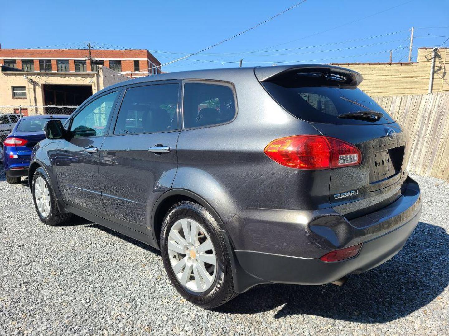 2009 GRAY SUBARU TRIBECA LIMITED (4S4WX92D994) with an 3.6L engine, Automatic transmission, located at 117 North Cameron Street, Harrisburg, PA, 17101, (717) 963-8962, 40.267021, -76.875351 - WE FINANCE!!! Good Credit/ Bad Credit/ No Credit - ALL Trade-Ins Welcomed!!! ***Guaranteed Credit Approval*** APPLY ONLINE or CALL us TODAY ;) Internet Prices and Marketplace Prices are SPECIAL discounted ***CASH DEALS*** Retail Prices are higher. Please call us to discuss your cash and finan - Photo#2