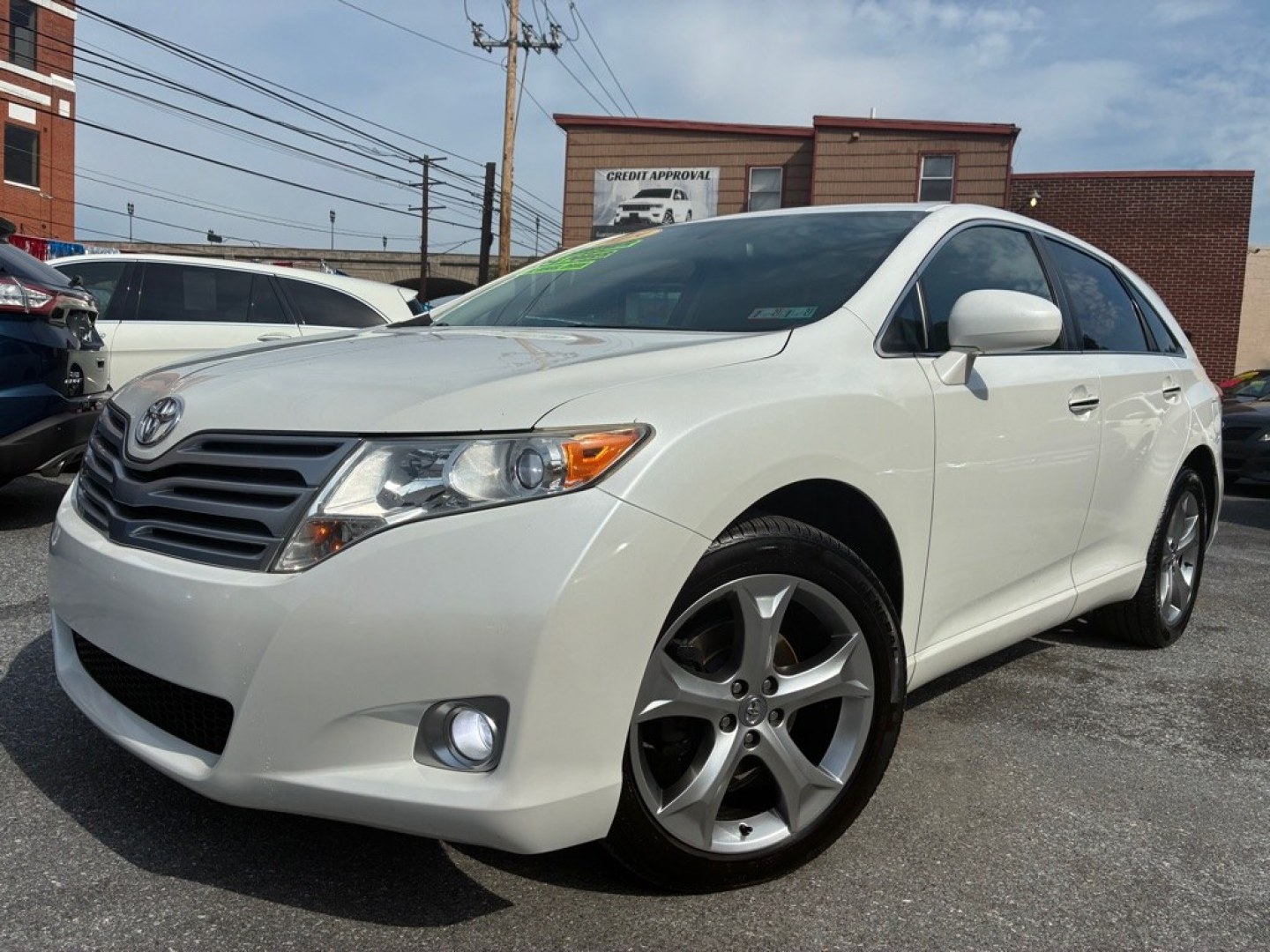 2009 WHITE TOYOTA VENZA (4T3BK11A29U) with an 3.5L engine, Automatic transmission, located at 117 North Cameron Street, Harrisburg, PA, 17101, (717) 963-8962, 40.267021, -76.875351 - WE FINANCE!!! MOST vehicles are available for financing. Good Credit/ Challenged Credit/ No Credit - ALL Trade-Ins Welcomed!!! APPLY ONLINE or CALL us TODAY Please call us to discuss your cash and/or financing options. Thanks for checking our inventory! We're here to help.- Photo#0