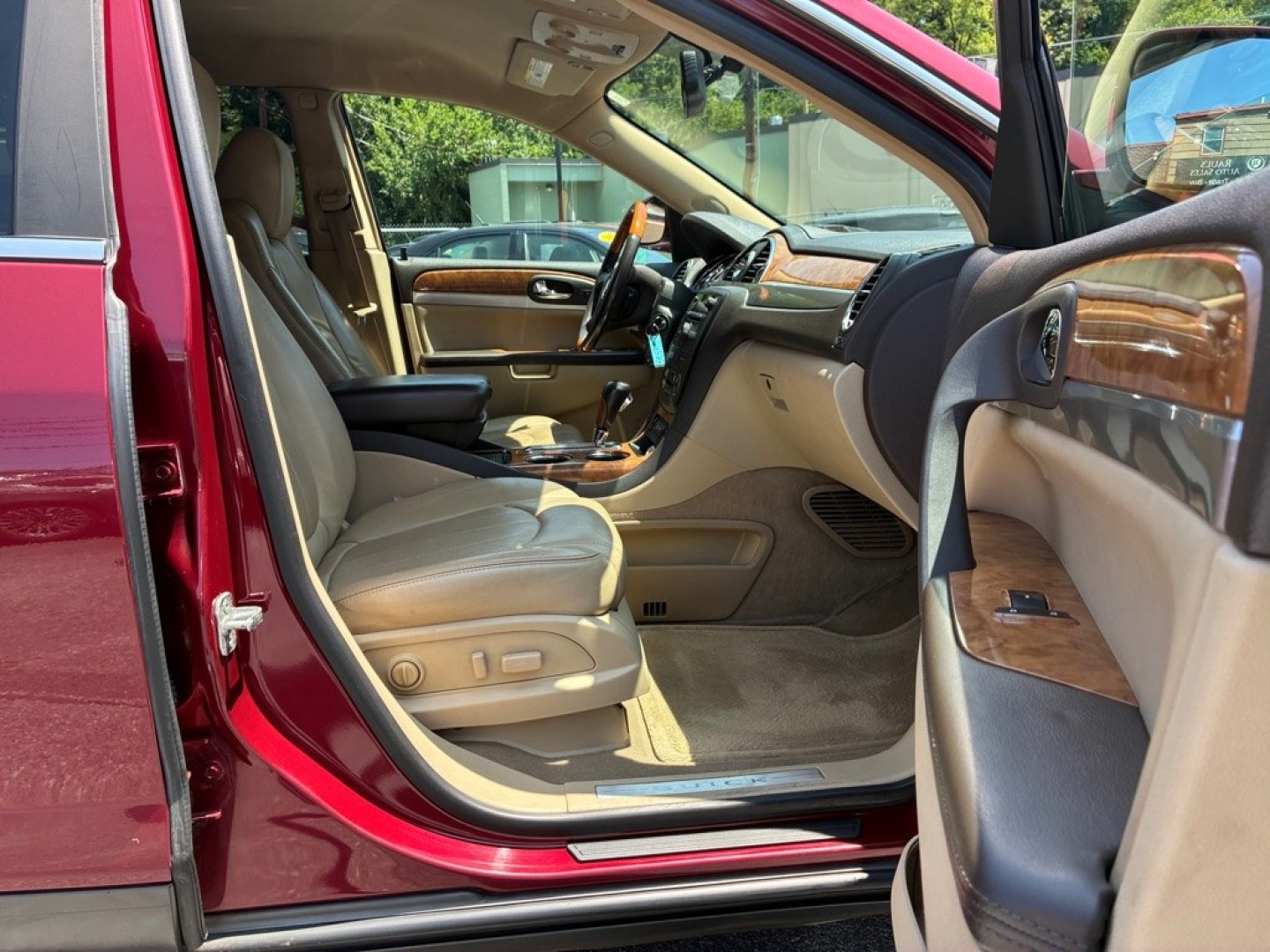 2010 RED BUICK ENCLAVE CXL (5GALVBED2AJ) with an 3.6L engine, Automatic transmission, located at 117 North Cameron Street, Harrisburg, PA, 17101, (717) 963-8962, 40.267021, -76.875351 - WE FINANCE!!! MOST vehicles are available for financing. Good Credit/ Challenged Credit/ No Credit - ALL Trade-Ins Welcomed!!! APPLY ONLINE or CALL us TODAY Please call us to discuss your cash and/or financing options. Thanks for checking our inventory! We're here to help.- Photo#8