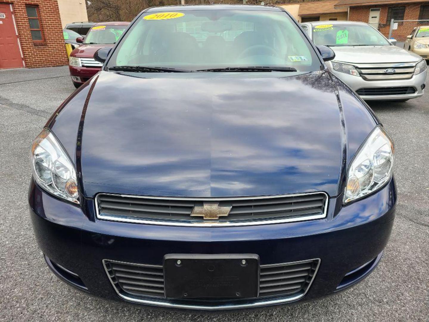 2010 BLUE CHEVROLET IMPALA LS (2G1WA5EN0A1) with an 3.5L engine, Automatic transmission, located at 117 North Cameron Street, Harrisburg, PA, 17101, (717) 963-8962, 40.267021, -76.875351 - WE FINANCE!!! Good Credit/ Bad Credit/ No Credit - ALL Trade-Ins Welcomed!!! ***Guaranteed Credit Approval*** APPLY ONLINE or CALL us TODAY ;) Internet Prices and Marketplace Prices are SPECIAL discounted ***CASH DEALS*** Retail Prices are higher. Please call us to discuss your cash and finan - Photo#7