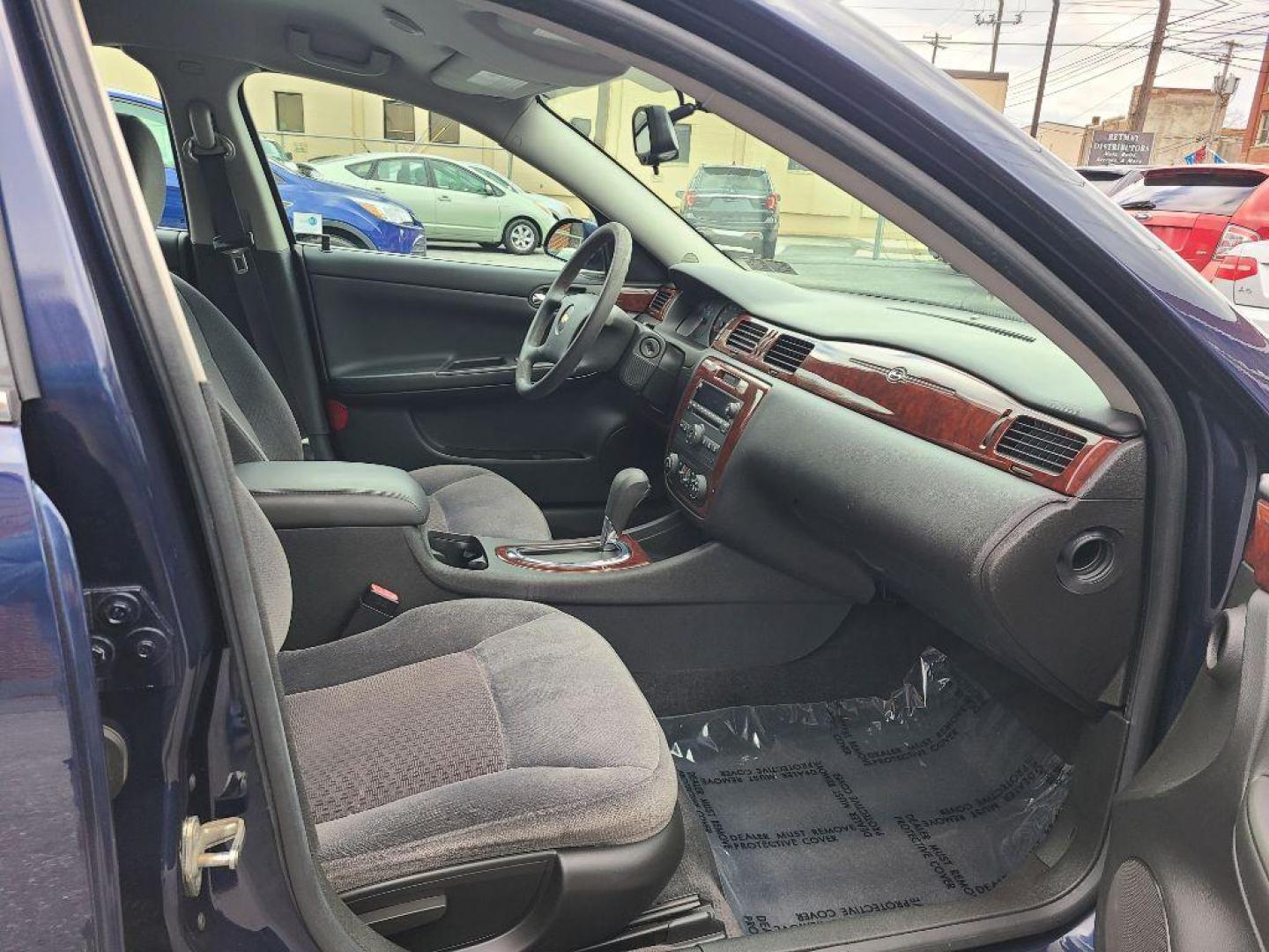 2010 BLUE CHEVROLET IMPALA LS (2G1WA5EN0A1) with an 3.5L engine, Automatic transmission, located at 117 North Cameron Street, Harrisburg, PA, 17101, (717) 963-8962, 40.267021, -76.875351 - WE FINANCE!!! Good Credit/ Bad Credit/ No Credit - ALL Trade-Ins Welcomed!!! ***Guaranteed Credit Approval*** APPLY ONLINE or CALL us TODAY ;) Internet Prices and Marketplace Prices are SPECIAL discounted ***CASH DEALS*** Retail Prices are higher. Please call us to discuss your cash and finan - Photo#8