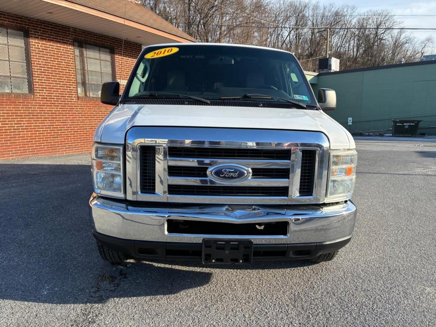 2010 WHITE FORD ECONOLINE E150 VAN (1FTNE1EW8AD) with an 4.6L engine, Automatic transmission, located at 117 North Cameron Street, Harrisburg, PA, 17101, (717) 963-8962, 40.267021, -76.875351 - WE FINANCE!!! Good Credit/ Challenged Credit/ No Credit - ALL Trade-Ins Welcomed!!! APPLY ONLINE or CALL us TODAY ;) Please call us to discuss your cash and/or financing options. - Photo#6