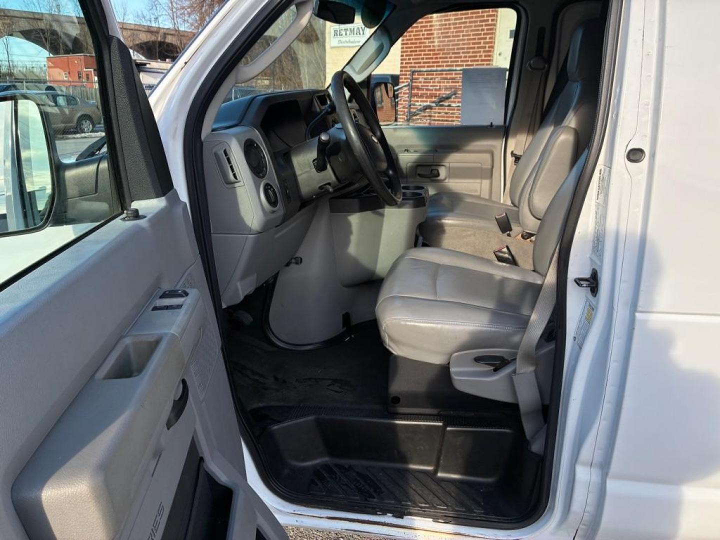 2010 WHITE FORD ECONOLINE E150 VAN (1FTNE1EW8AD) with an 4.6L engine, Automatic transmission, located at 117 North Cameron Street, Harrisburg, PA, 17101, (717) 963-8962, 40.267021, -76.875351 - WE FINANCE!!! Good Credit/ Challenged Credit/ No Credit - ALL Trade-Ins Welcomed!!! APPLY ONLINE or CALL us TODAY ;) Please call us to discuss your cash and/or financing options. - Photo#10