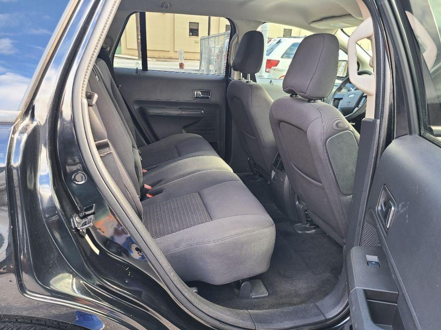2010 BLACK FORD EDGE SE (2FMDK3GC9AB) with an 3.5L engine, Automatic transmission, located at 117 North Cameron Street, Harrisburg, PA, 17101, (717) 963-8962, 40.267021, -76.875351 - Photo#9