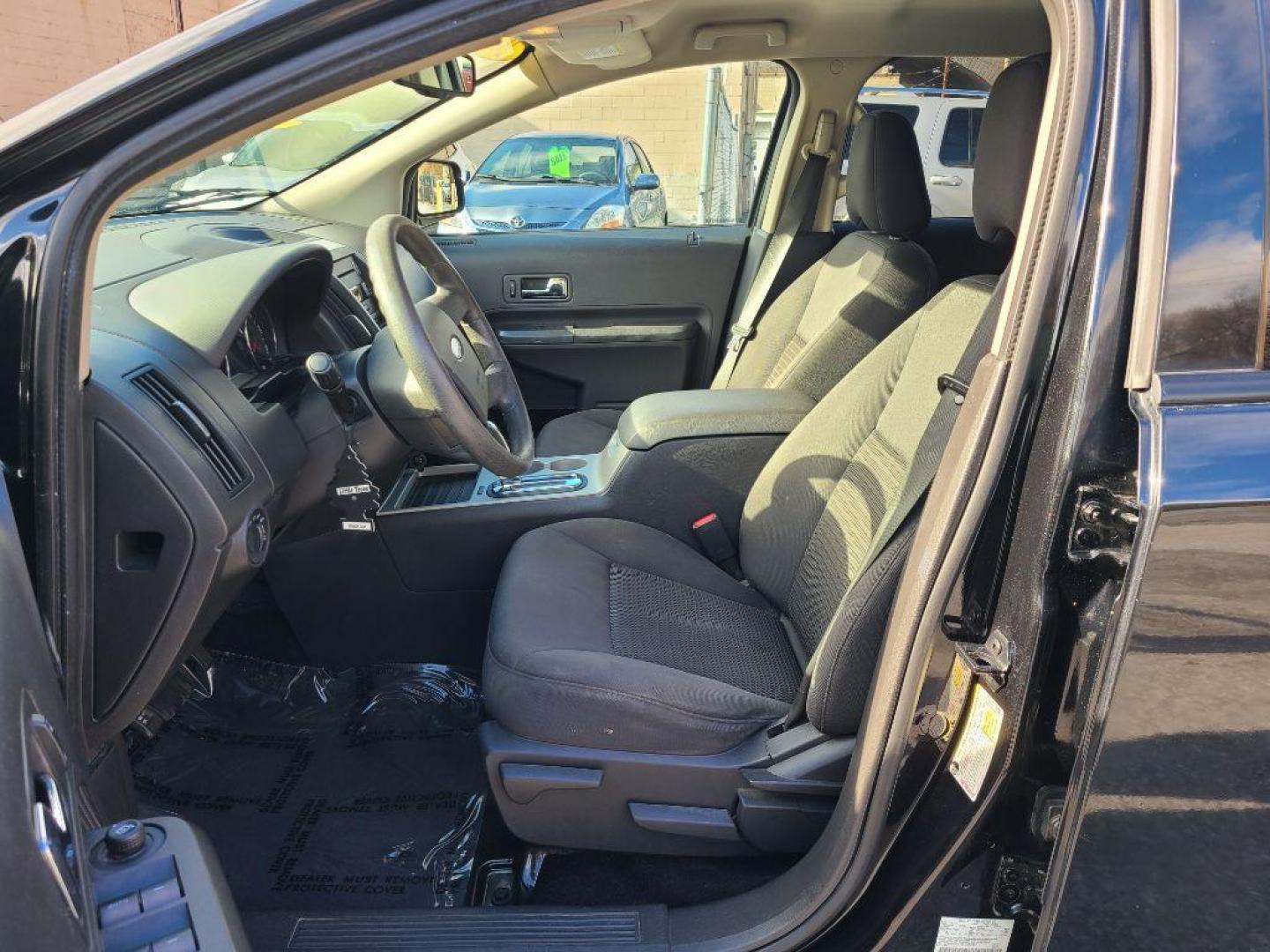 2010 BLACK FORD EDGE SE (2FMDK3GC9AB) with an 3.5L engine, Automatic transmission, located at 117 North Cameron Street, Harrisburg, PA, 17101, (717) 963-8962, 40.267021, -76.875351 - Photo#11