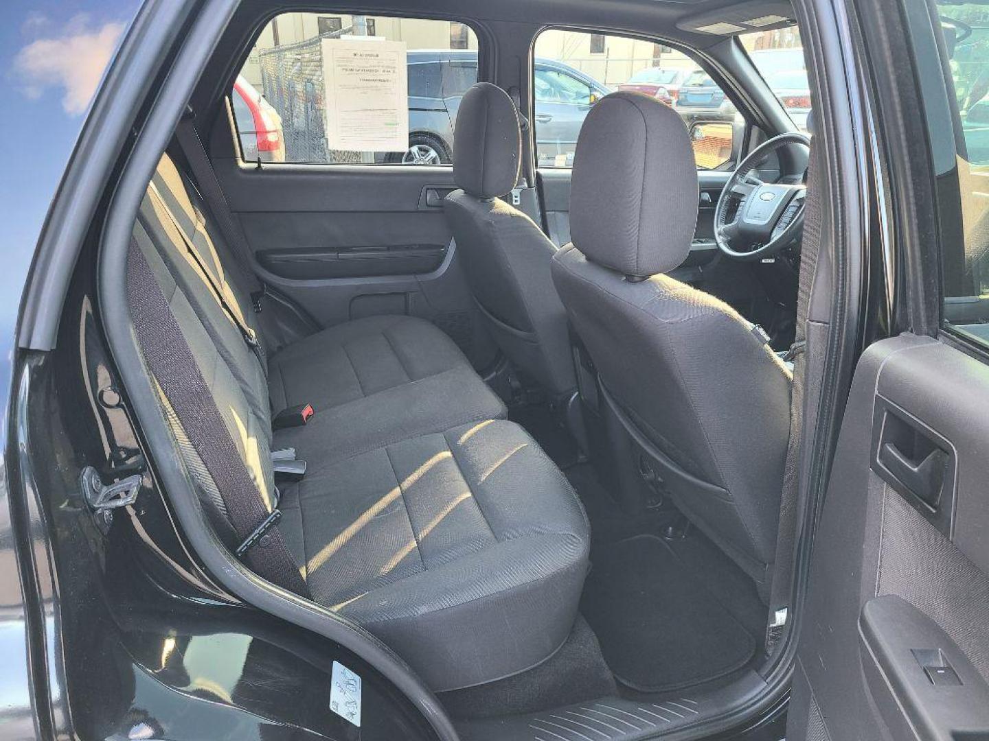 2010 BLACK FORD ESCAPE XLT (1FMCU9D75AK) with an 2.5L engine, Automatic transmission, located at 117 North Cameron Street, Harrisburg, PA, 17101, (717) 963-8962, 40.267021, -76.875351 - WE FINANCE!!! Good Credit/ Bad Credit/ No Credit - ALL Trade-Ins Welcomed!!! ***Guaranteed Credit Approval*** APPLY ONLINE or CALL us TODAY ;) Internet Prices and Marketplace Prices are SPECIAL discounted ***CASH DEALS*** Retail Prices are higher. Please call us to discuss your cash and finan - Photo#11