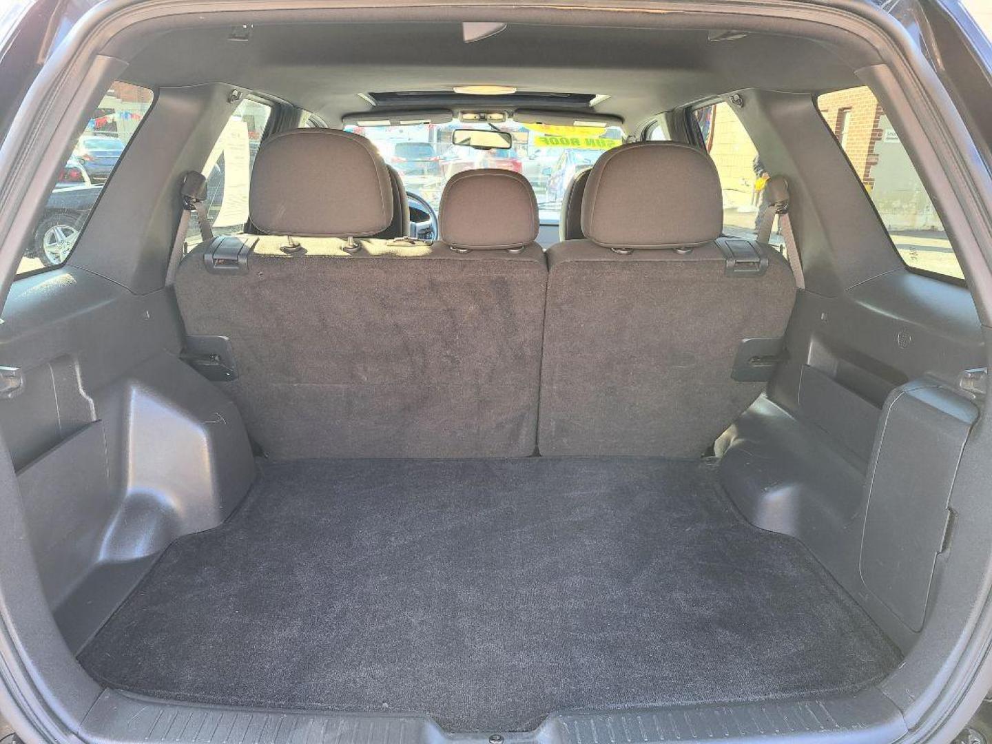 2010 BLACK FORD ESCAPE XLT (1FMCU9D75AK) with an 2.5L engine, Automatic transmission, located at 117 North Cameron Street, Harrisburg, PA, 17101, (717) 963-8962, 40.267021, -76.875351 - WE FINANCE!!! Good Credit/ Bad Credit/ No Credit - ALL Trade-Ins Welcomed!!! ***Guaranteed Credit Approval*** APPLY ONLINE or CALL us TODAY ;) Internet Prices and Marketplace Prices are SPECIAL discounted ***CASH DEALS*** Retail Prices are higher. Please call us to discuss your cash and finan - Photo#12