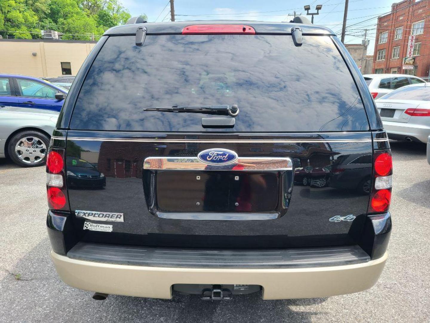 2010 BLACK FORD EXPLORER EDDIE BAUER (1FMEU7EEXAU) with an 4.0L engine, Automatic transmission, located at 117 North Cameron Street, Harrisburg, PA, 17101, (717) 963-8962, 40.267021, -76.875351 - Photo#6