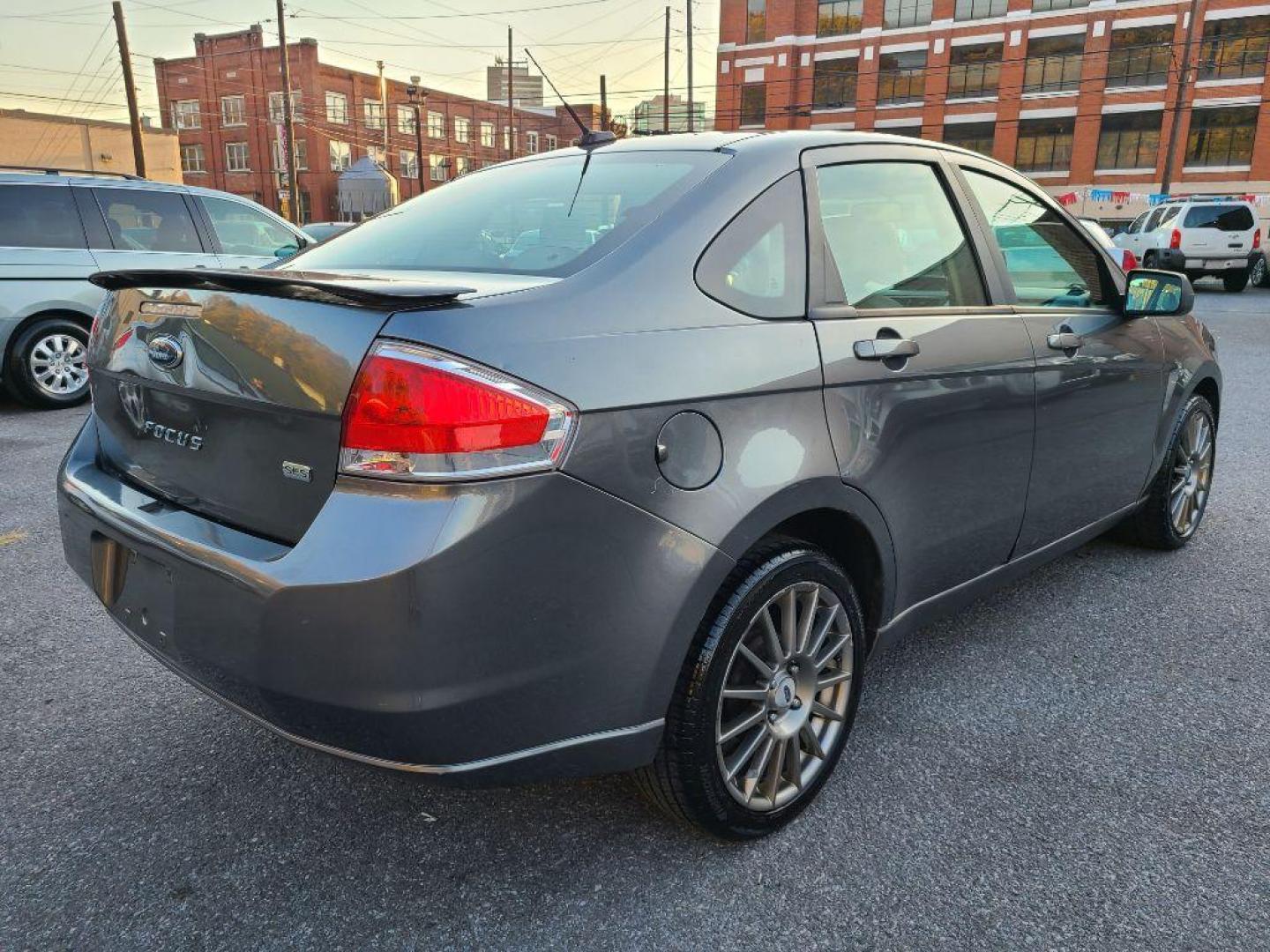 2010 GRAY FORD FOCUS SES (1FAHP3GNXAW) with an 2.0L engine, Automatic transmission, located at 117 North Cameron Street, Harrisburg, PA, 17101, (717) 963-8962, 40.267021, -76.875351 - WE FINANCE!!! Good Credit/ Bad Credit/ No Credit - ALL Trade-Ins Welcomed!!! ***Guaranteed Credit Approval*** APPLY ONLINE or CALL us TODAY ;) Internet Prices and Marketplace Prices are SPECIAL discounted ***CASH DEALS*** Retail Prices are higher. Please call us to discuss your cash and finan - Photo#4