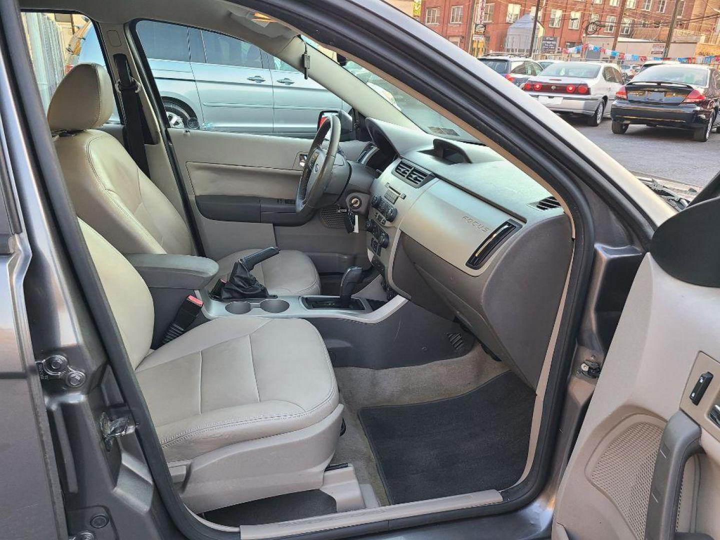2010 GRAY FORD FOCUS SES (1FAHP3GNXAW) with an 2.0L engine, Automatic transmission, located at 117 North Cameron Street, Harrisburg, PA, 17101, (717) 963-8962, 40.267021, -76.875351 - WE FINANCE!!! Good Credit/ Bad Credit/ No Credit - ALL Trade-Ins Welcomed!!! ***Guaranteed Credit Approval*** APPLY ONLINE or CALL us TODAY ;) Internet Prices and Marketplace Prices are SPECIAL discounted ***CASH DEALS*** Retail Prices are higher. Please call us to discuss your cash and finan - Photo#8