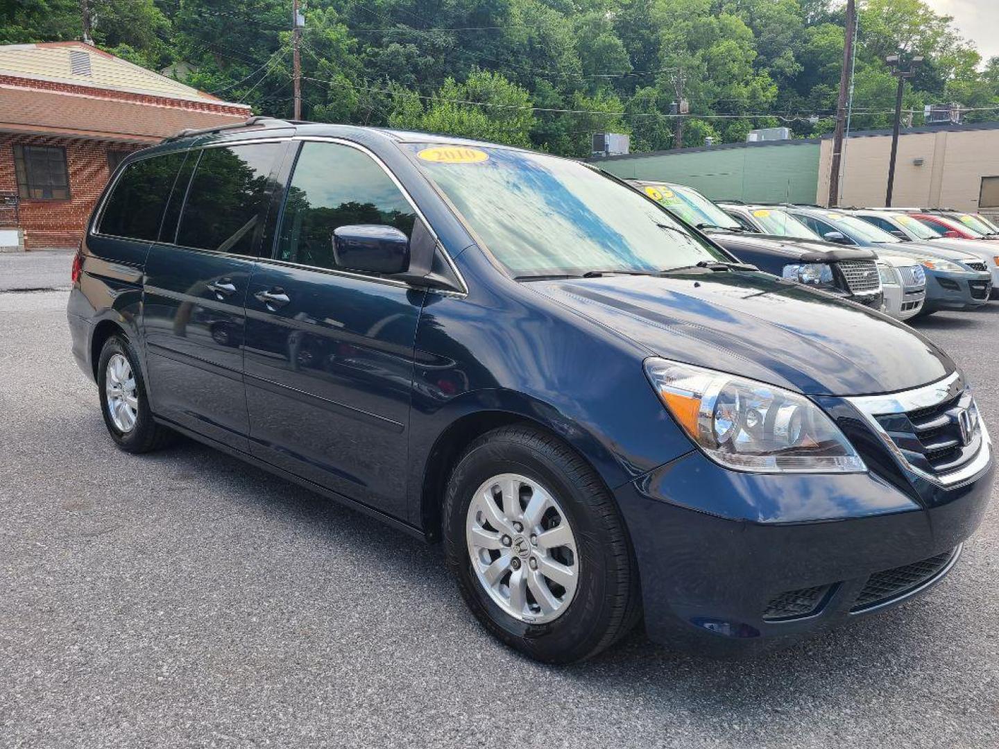 2010 BLUE HONDA ODYSSEY EX (5FNRL3H55AB) with an 3.5L engine, Automatic transmission, located at 117 North Cameron Street, Harrisburg, PA, 17101, (717) 963-8962, 40.267021, -76.875351 - WE FINANCE!!! Good Credit/ Bad Credit/ No Credit - ALL Trade-Ins Welcomed!!! ***Guaranteed Credit Approval*** APPLY ONLINE or CALL us TODAY ;) Internet Prices and Marketplace Prices are SPECIAL discounted ***CASH DEALS*** Retail Prices are higher. Please call us to discuss your cash and finan - Photo#6