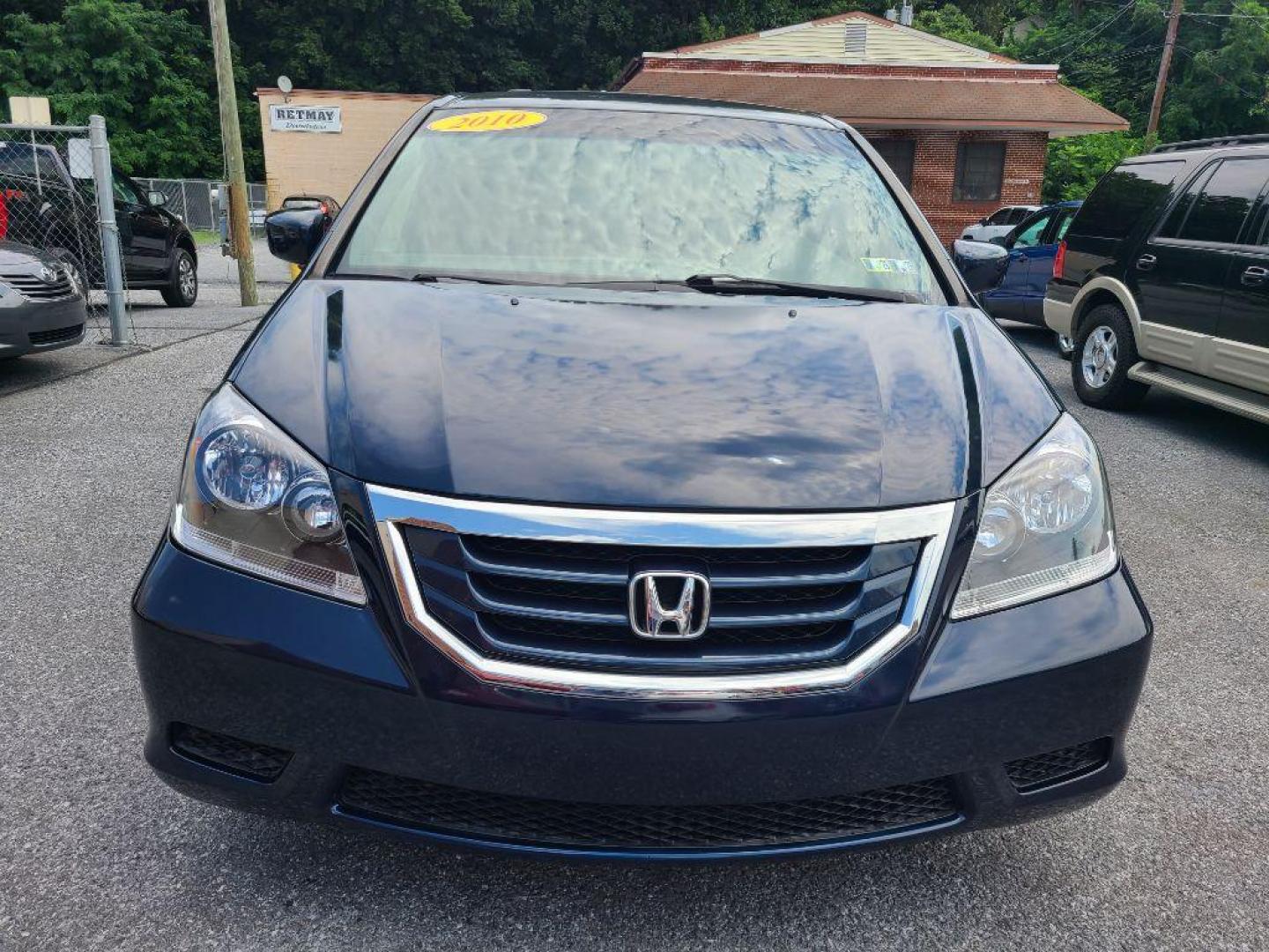 2010 BLUE HONDA ODYSSEY EX (5FNRL3H55AB) with an 3.5L engine, Automatic transmission, located at 117 North Cameron Street, Harrisburg, PA, 17101, (717) 963-8962, 40.267021, -76.875351 - WE FINANCE!!! Good Credit/ Bad Credit/ No Credit - ALL Trade-Ins Welcomed!!! ***Guaranteed Credit Approval*** APPLY ONLINE or CALL us TODAY ;) Internet Prices and Marketplace Prices are SPECIAL discounted ***CASH DEALS*** Retail Prices are higher. Please call us to discuss your cash and finan - Photo#7