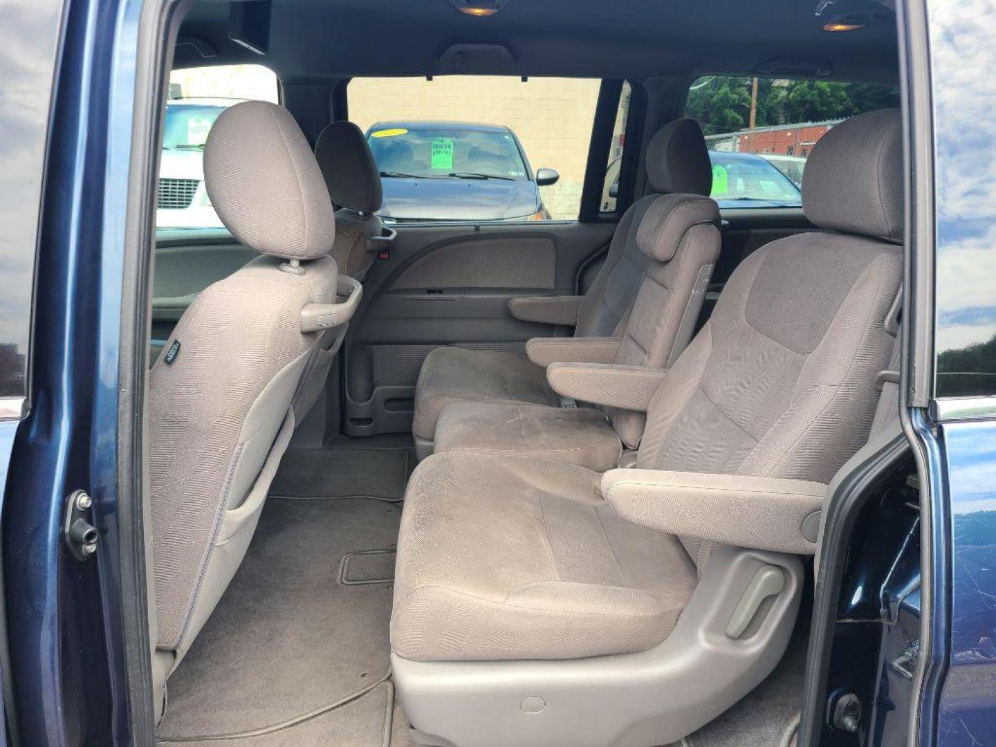 2010 BLUE HONDA ODYSSEY EX (5FNRL3H55AB) with an 3.5L engine, Automatic transmission, located at 117 North Cameron Street, Harrisburg, PA, 17101, (717) 963-8962, 40.267021, -76.875351 - WE FINANCE!!! Good Credit/ Bad Credit/ No Credit - ALL Trade-Ins Welcomed!!! ***Guaranteed Credit Approval*** APPLY ONLINE or CALL us TODAY ;) Internet Prices and Marketplace Prices are SPECIAL discounted ***CASH DEALS*** Retail Prices are higher. Please call us to discuss your cash and finan - Photo#15