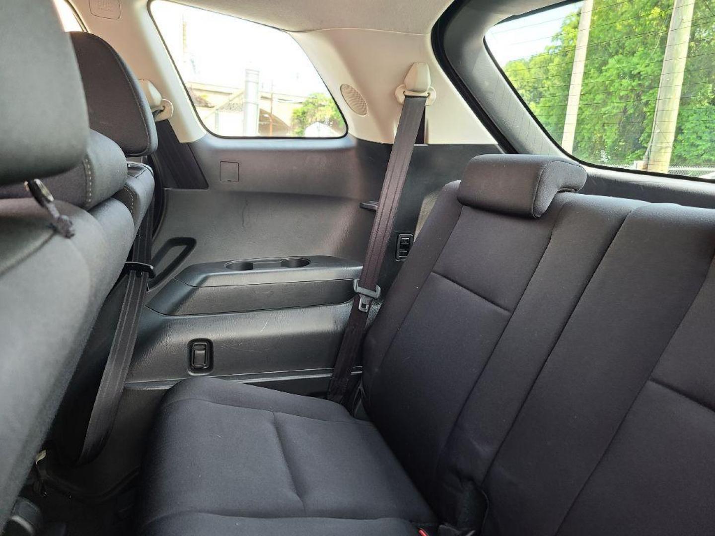 2010 GRAY MAZDA CX-9 SPORT (JM3TB3MA2A0) with an 3.7L engine, Automatic transmission, located at 117 North Cameron Street, Harrisburg, PA, 17101, (717) 963-8962, 40.267021, -76.875351 - WE FINANCE!!! Good Credit/ Bad Credit/ No Credit - ALL Trade-Ins Welcomed!!! ***Guaranteed Credit Approval*** APPLY ONLINE or CALL us TODAY ;) Internet Prices and Marketplace Prices are SPECIAL discounted ***CASH DEALS*** Retail Prices are higher. Please call us to discuss your cash and finan - Photo#13