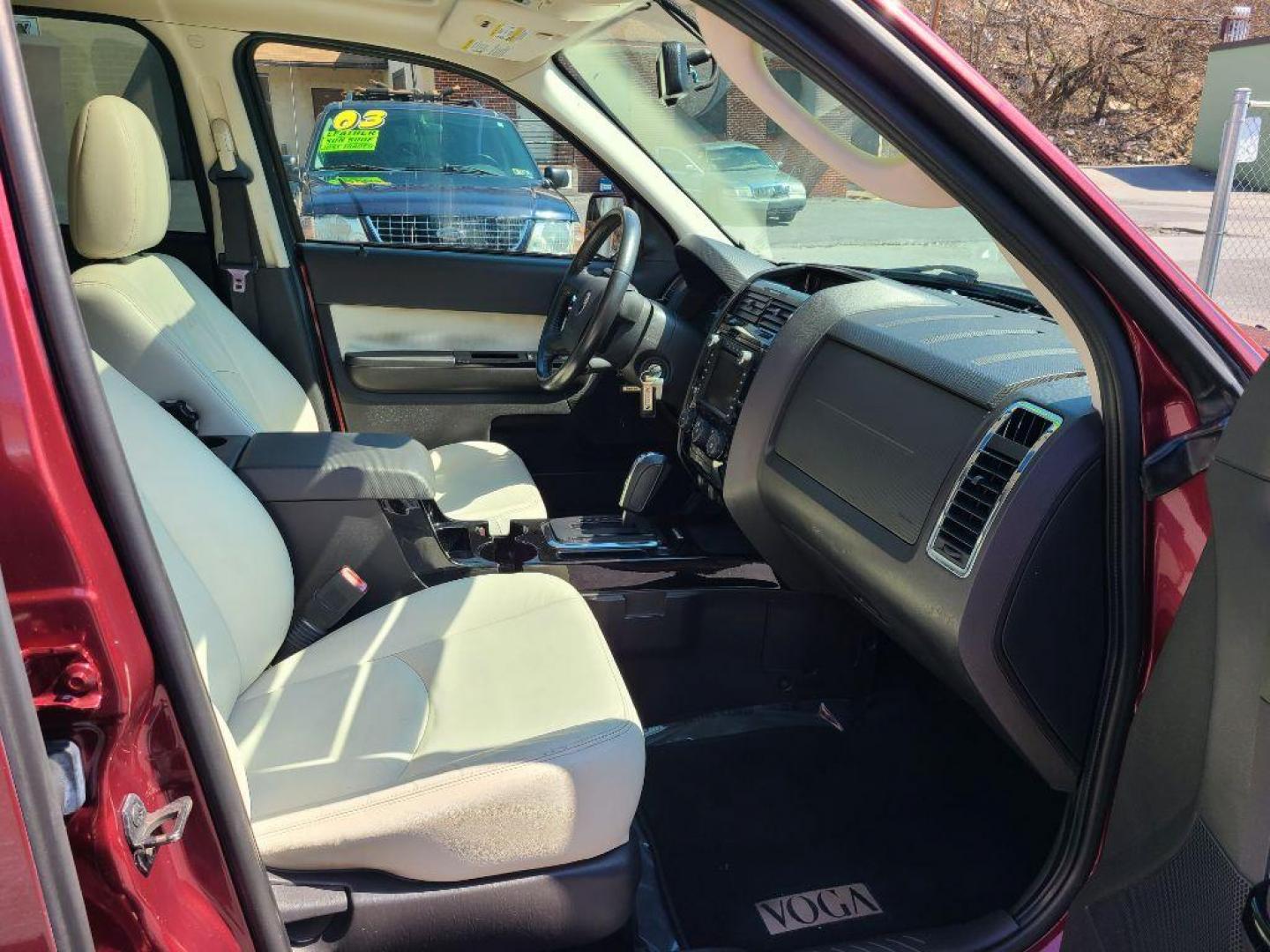 2010 RED MERCURY MARINER PREMIER VOGUE EDITION (4M2CN9H74AK) with an 2.5L engine, Automatic transmission, located at 117 North Cameron Street, Harrisburg, PA, 17101, (717) 963-8962, 40.267021, -76.875351 - WE FINANCE!!! Good Credit/ Bad Credit/ No Credit - ALL Trade-Ins Welcomed!!! ***Guaranteed Credit Approval*** APPLY ONLINE or CALL us TODAY ;) Internet Prices and Marketplace Prices are SPECIAL discounted ***CASH DEALS*** Retail Prices are higher. Please call us to discuss your cash and finan - Photo#10