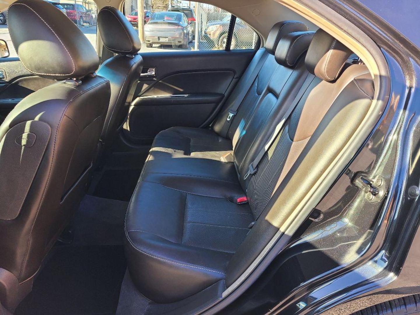 2010 BLACK MERCURY MILAN PREMIER (3MEHM0JA3AR) with an 2.5L engine, Automatic transmission, located at 117 North Cameron Street, Harrisburg, PA, 17101, (717) 963-8962, 40.267021, -76.875351 - WE FINANCE!!! Good Credit/ Bad Credit/ No Credit - ALL Trade-Ins Welcomed!!! ***Guaranteed Credit Approval*** APPLY ONLINE or CALL us TODAY ;) Internet Prices and Marketplace Prices are SPECIAL discounted ***CASH DEALS*** Retail Prices are higher. Please call us to discuss your cash and finan - Photo#12