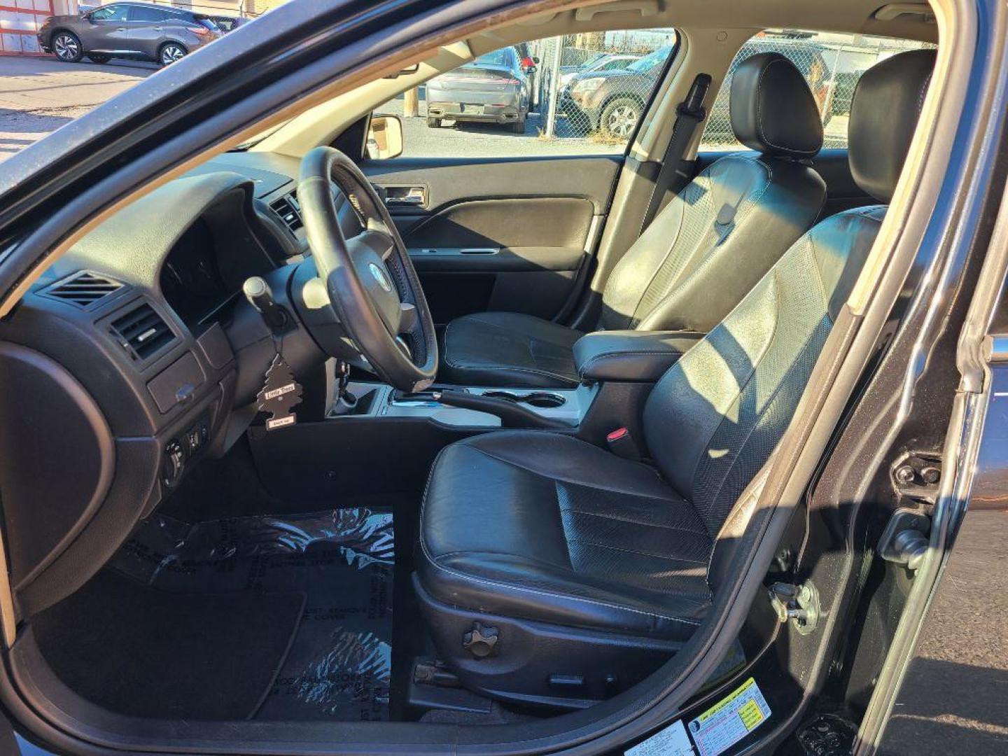 2010 BLACK MERCURY MILAN PREMIER (3MEHM0JA3AR) with an 2.5L engine, Automatic transmission, located at 117 North Cameron Street, Harrisburg, PA, 17101, (717) 963-8962, 40.267021, -76.875351 - WE FINANCE!!! Good Credit/ Bad Credit/ No Credit - ALL Trade-Ins Welcomed!!! ***Guaranteed Credit Approval*** APPLY ONLINE or CALL us TODAY ;) Internet Prices and Marketplace Prices are SPECIAL discounted ***CASH DEALS*** Retail Prices are higher. Please call us to discuss your cash and finan - Photo#8
