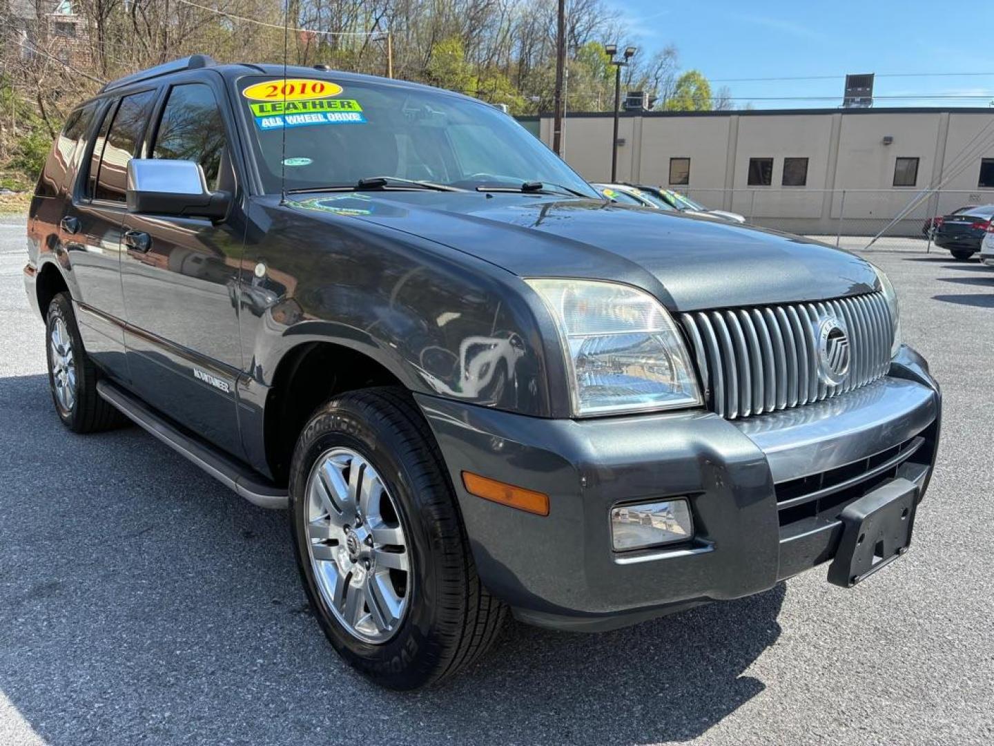 2010 GRAY MERCURY MOUNTAINEER PREMIER (4M2EN4JE6AU) with an 4.0L engine, Automatic transmission, located at 117 North Cameron Street, Harrisburg, PA, 17101, (717) 963-8962, 40.267021, -76.875351 - WE FINANCE!!! Good Credit/ Challenged Credit/ No Credit - ALL Trade-Ins Welcomed!!! APPLY ONLINE or CALL us TODAY ;) Please call us to discuss your cash and/or financing options. - Photo#6