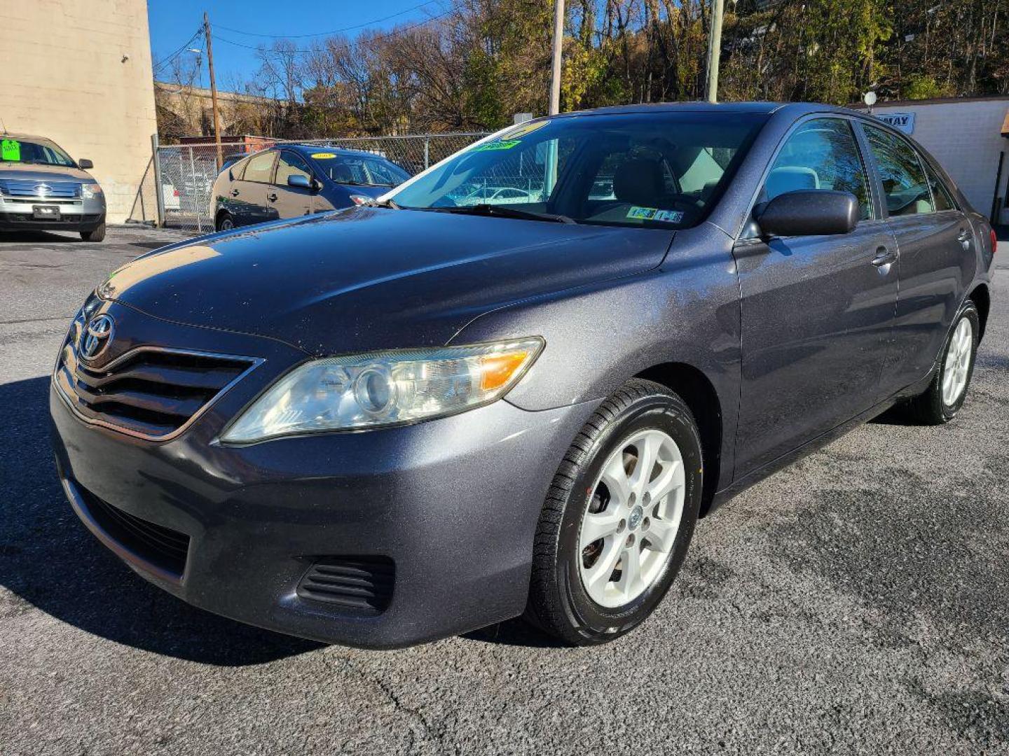2010 GRAY TOYOTA CAMRY BASE (4T1BF3EK2AU) with an 2.5L engine, Automatic transmission, located at 117 North Cameron Street, Harrisburg, PA, 17101, (717) 963-8962, 40.267021, -76.875351 - WE FINANCE!!! Good Credit/ Bad Credit/ No Credit - ALL Trade-Ins Welcomed!!! ***Guaranteed Credit Approval*** APPLY ONLINE or CALL us TODAY ;) Internet Prices and Marketplace Prices are SPECIAL discounted ***CASH DEALS*** Retail Prices are higher. Please call us to discuss your cash and finan - Photo#0