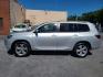 2010 SILVER TOYOTA HIGHLANDER SPORT (5TDEK3EH4AS) with an 3.5L engine, Automatic transmission, located at 7981 Paxton Street, Harrisburg, PA, 17111, (717) 561-2926, 40.261490, -76.749229 - WE FINANCE!!! Good Credit/ Bad Credit/ No Credit - ALL Trade-Ins Welcomed!!! ***Guaranteed Credit Approval*** APPLY ONLINE or CALL us TODAY ;) Please call us to discuss your cash and financing options. - Photo#2