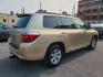 2010 BEIGE TOYOTA HIGHLANDER BASE (5TDBK3EH4AS) with an 3.5L engine, Automatic transmission, located at 7981 Paxton Street, Harrisburg, PA, 17111, (717) 561-2926, 40.261490, -76.749229 - WE FINANCE!!! Good Credit/ Bad Credit/ No Credit - ALL Trade-Ins Welcomed!!! ***Guaranteed Credit Approval*** APPLY ONLINE or CALL us TODAY ;) Internet Prices and Marketplace Prices are SPECIAL discounted ***CASH DEALS*** Retail Prices are higher. Please call us to discuss your cash and finan - Photo#4