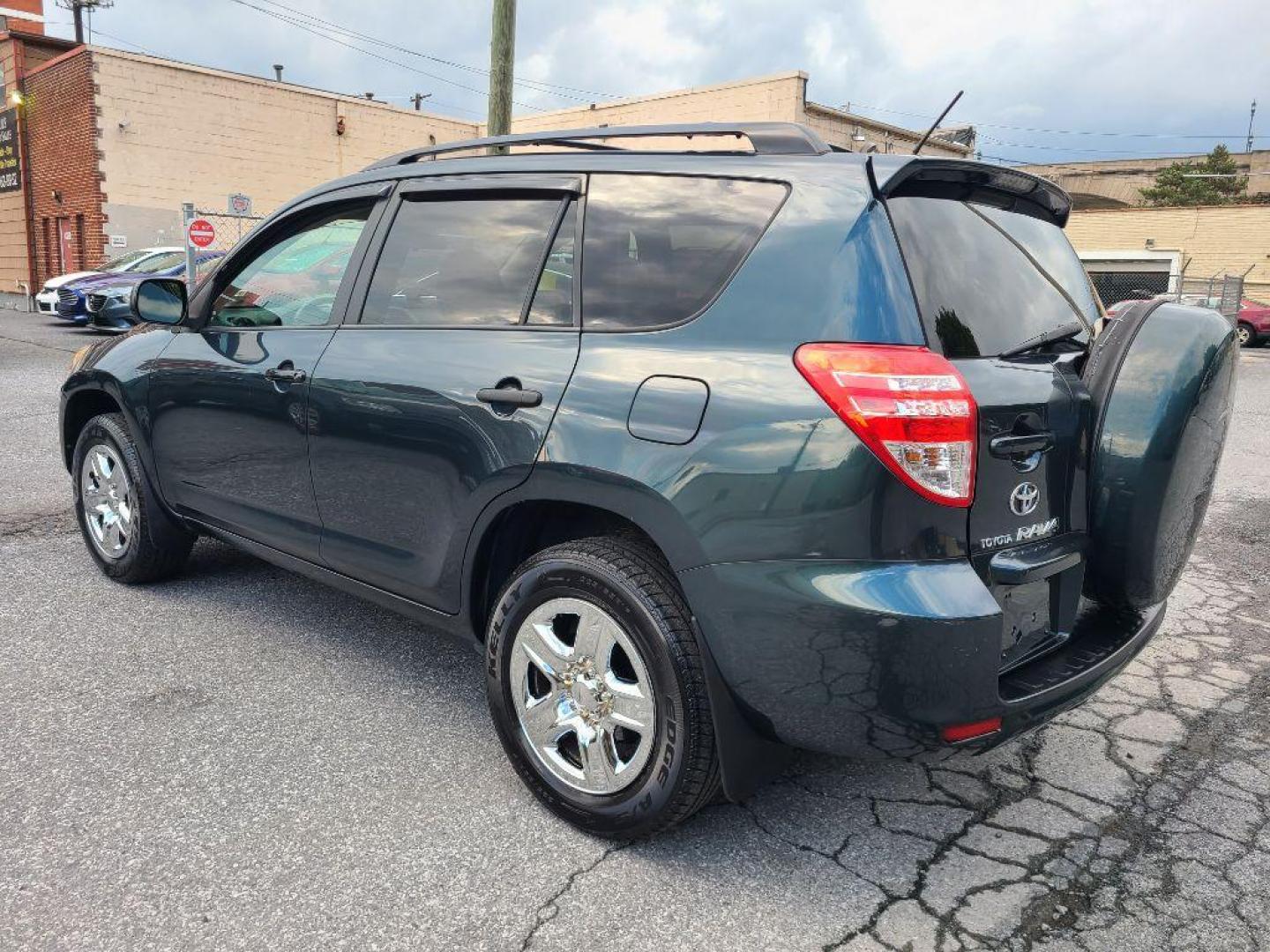 2010 BLACK TOYOTA RAV4 NATL (2T3BF4DV3AW) with an 2.5L engine, Automatic transmission, located at 7981 Paxton Street, Harrisburg, PA, 17111, (717) 561-2926, 40.261490, -76.749229 - WE FINANCE!!! Good Credit/ Bad Credit/ No Credit - ALL Trade-Ins Welcomed!!! ***Guaranteed Credit Approval*** APPLY ONLINE or CALL us TODAY ;) Internet Prices and Marketplace Prices are SPECIAL discounted ***CASH DEALS*** Retail Prices are higher. Please call us to discuss your cash and finan - Photo#2
