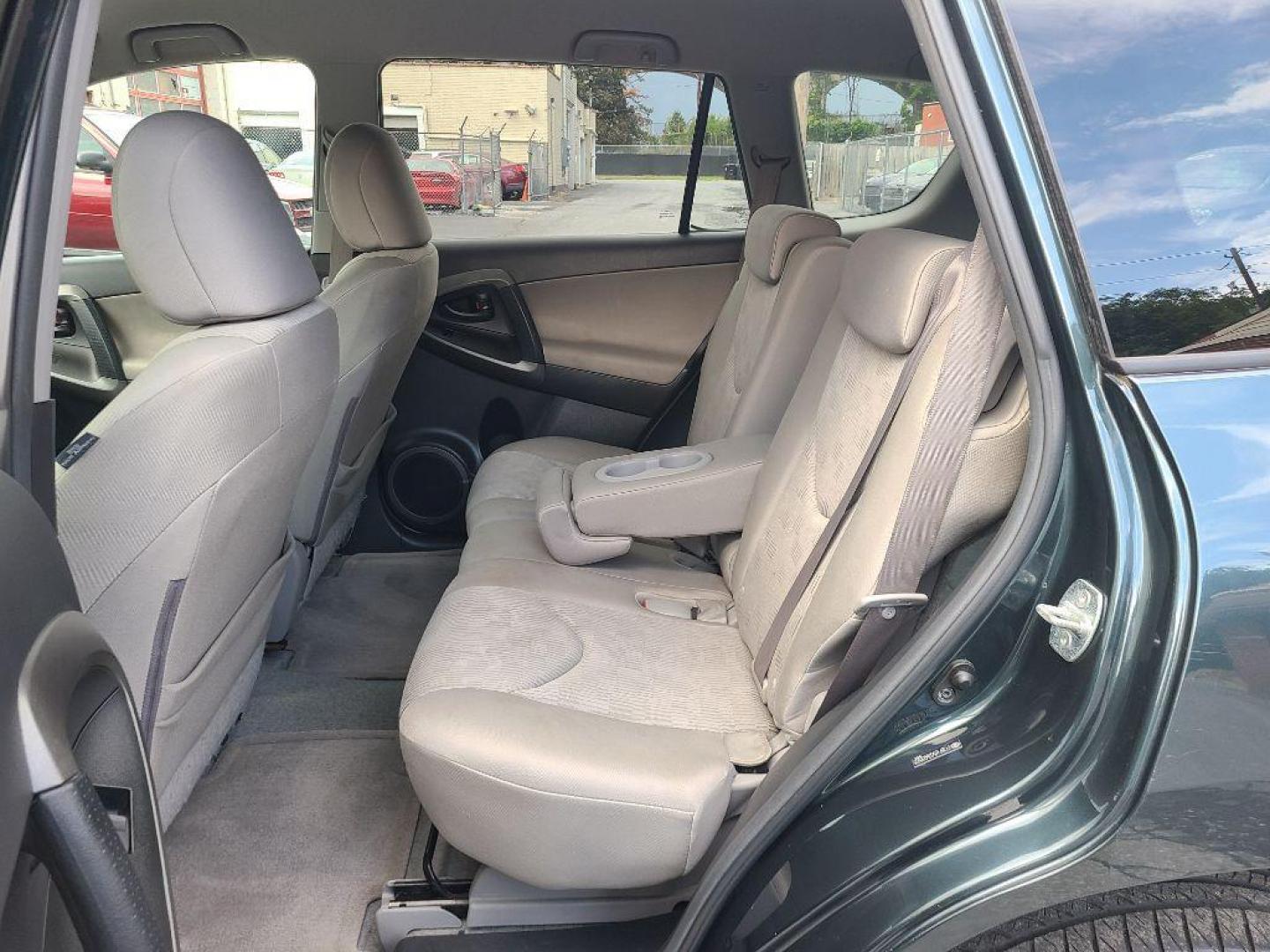 2010 BLACK TOYOTA RAV4 NATL (2T3BF4DV3AW) with an 2.5L engine, Automatic transmission, located at 7981 Paxton Street, Harrisburg, PA, 17111, (717) 561-2926, 40.261490, -76.749229 - WE FINANCE!!! Good Credit/ Bad Credit/ No Credit - ALL Trade-Ins Welcomed!!! ***Guaranteed Credit Approval*** APPLY ONLINE or CALL us TODAY ;) Internet Prices and Marketplace Prices are SPECIAL discounted ***CASH DEALS*** Retail Prices are higher. Please call us to discuss your cash and finan - Photo#12