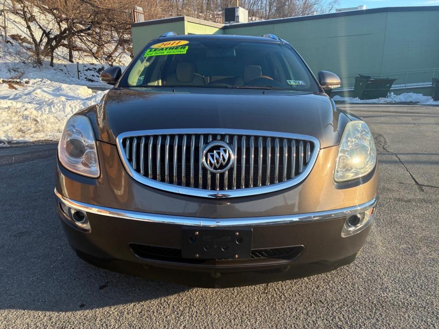 2011 BROWN BUICK ENCLAVE CXL (5GAKRBED7BJ) with an 3.6L engine, Automatic transmission, located at 117 North Cameron Street, Harrisburg, PA, 17101, (717) 963-8962, 40.267021, -76.875351 - WE FINANCE!!! Good Credit/ Challenged Credit/ No Credit - ALL Trade-Ins Welcomed!!! APPLY ONLINE or CALL us TODAY ;) Please call us to discuss your cash and/or financing options. - Photo#7