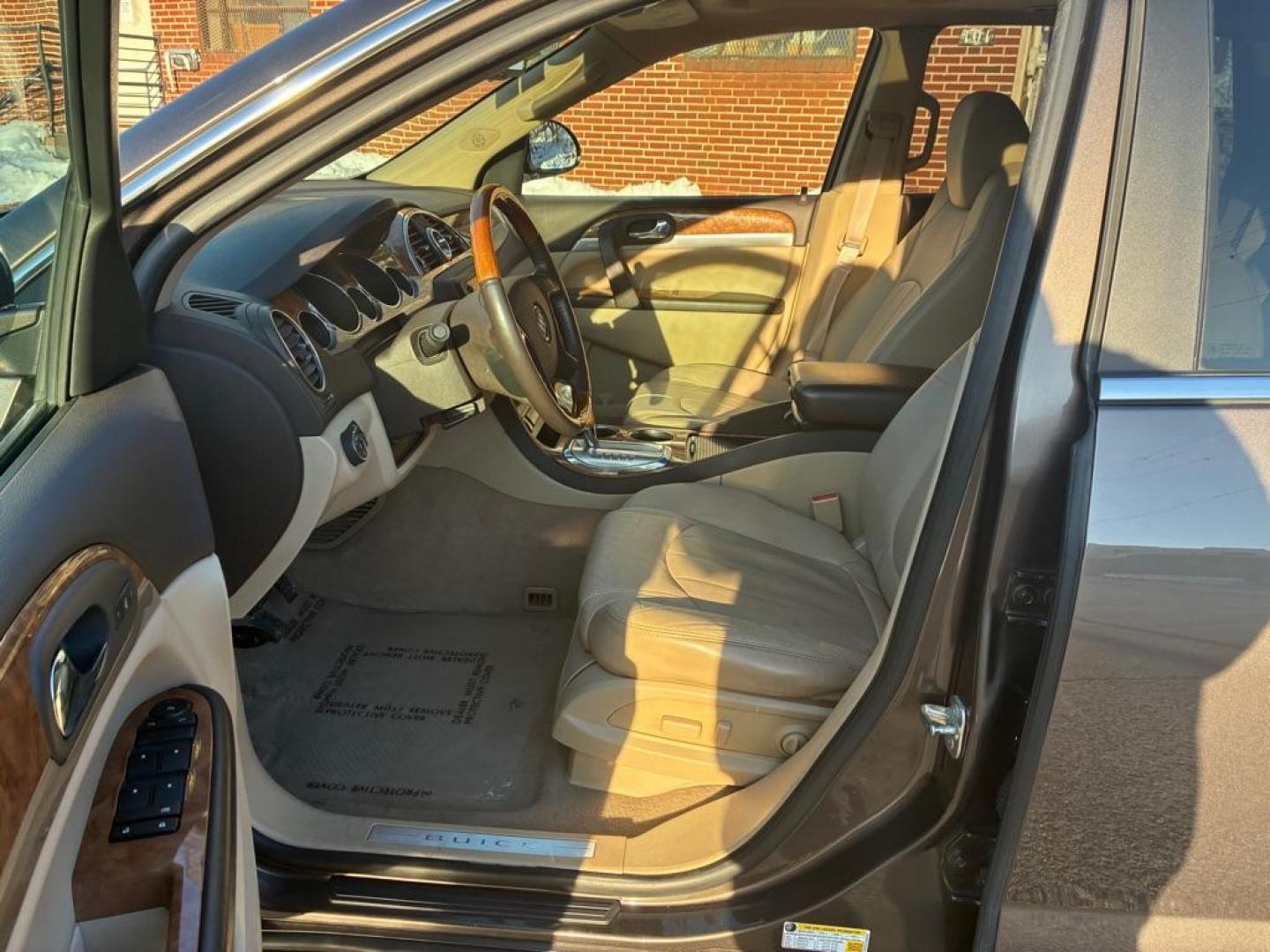 2011 BROWN BUICK ENCLAVE CXL (5GAKRBED7BJ) with an 3.6L engine, Automatic transmission, located at 117 North Cameron Street, Harrisburg, PA, 17101, (717) 963-8962, 40.267021, -76.875351 - WE FINANCE!!! Good Credit/ Challenged Credit/ No Credit - ALL Trade-Ins Welcomed!!! APPLY ONLINE or CALL us TODAY ;) Please call us to discuss your cash and/or financing options. - Photo#17