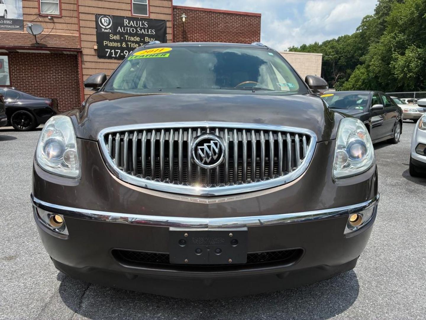2011 BROWN BUICK ENCLAVE CXL (5GAKRBED7BJ) with an 3.6L engine, Automatic transmission, located at 117 North Cameron Street, Harrisburg, PA, 17101, (717) 963-8962, 40.267021, -76.875351 - WE FINANCE!!! Good Credit/ Challenged Credit/ No Credit - ALL Trade-Ins Welcomed!!! APPLY ONLINE or CALL us TODAY ;) Please call us to discuss your cash and/or financing options. - Photo#7