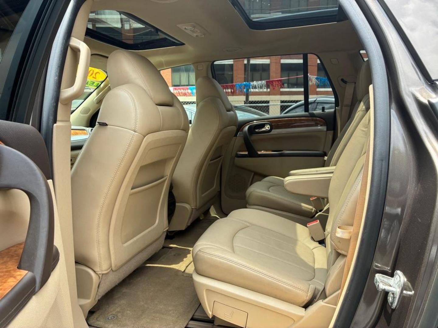 2011 BROWN BUICK ENCLAVE CXL (5GAKRBED7BJ) with an 3.6L engine, Automatic transmission, located at 117 North Cameron Street, Harrisburg, PA, 17101, (717) 963-8962, 40.267021, -76.875351 - WE FINANCE!!! Good Credit/ Challenged Credit/ No Credit - ALL Trade-Ins Welcomed!!! APPLY ONLINE or CALL us TODAY ;) Please call us to discuss your cash and/or financing options. - Photo#13