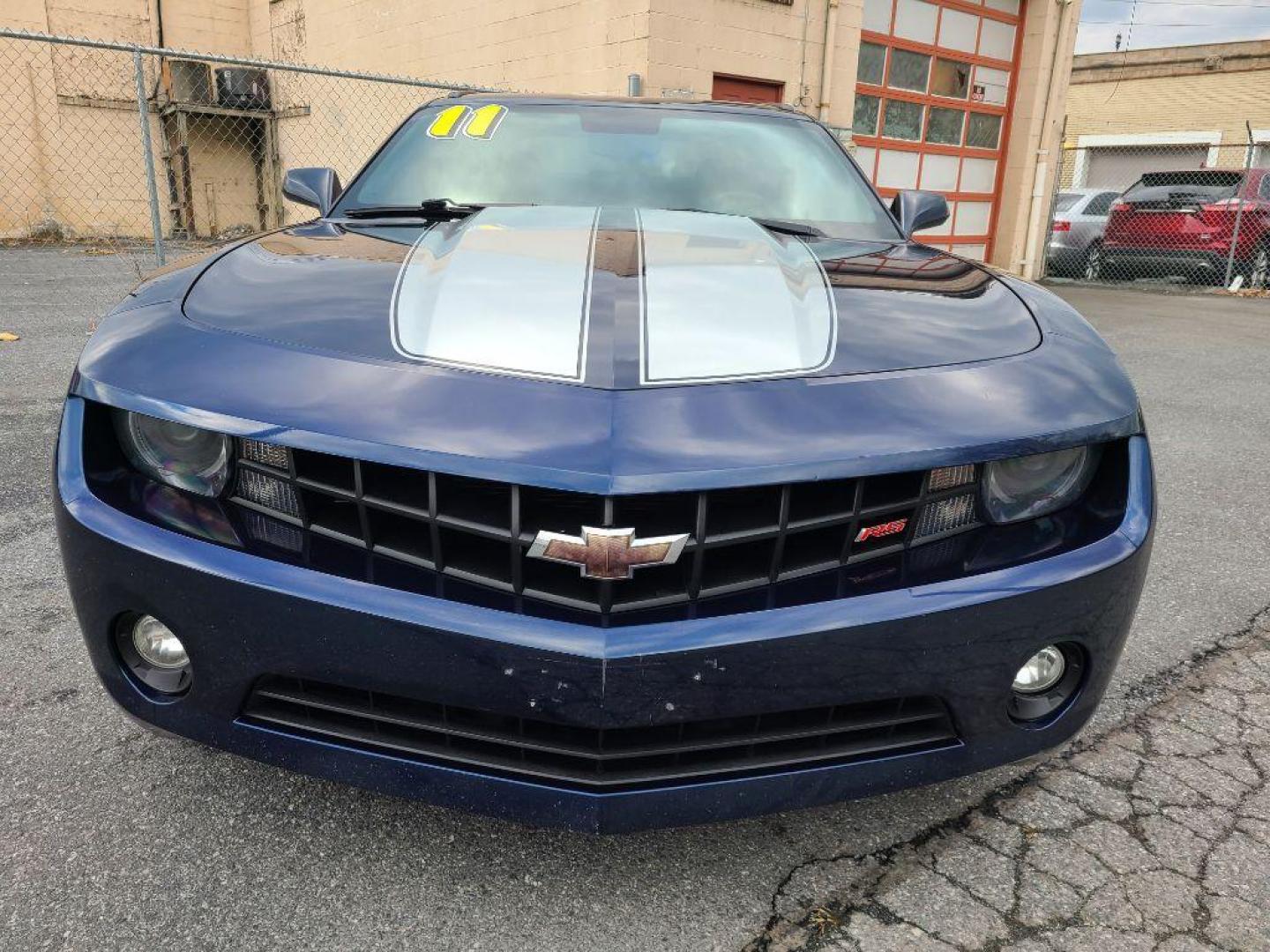 2011 BLUE CHEVROLET CAMARO RS (2G1FF1ED4B9) with an 3.6L engine, 6-Speed Manual transmission, located at 117 North Cameron Street, Harrisburg, PA, 17101, (717) 963-8962, 40.267021, -76.875351 - Photo#7