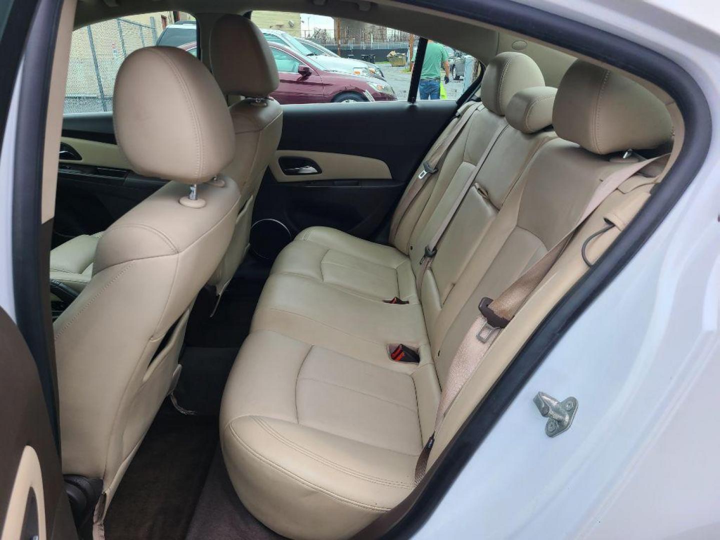 2011 WHITE CHEVROLET CRUZE LTZ (1G1PH5S95B7) with an 1.4L engine, Automatic transmission, located at 117 North Cameron Street, Harrisburg, PA, 17101, (717) 963-8962, 40.267021, -76.875351 - WE FINANCE!!! Good Credit/ Bad Credit/ No Credit - ALL Trade-Ins Welcomed!!! ***Guaranteed Credit Approval*** APPLY ONLINE or CALL us TODAY ;) Internet Prices and Marketplace Prices are SPECIAL discounted ***CASH DEALS*** Retail Prices are higher. Please call us to discuss your cash and finan - Photo#11