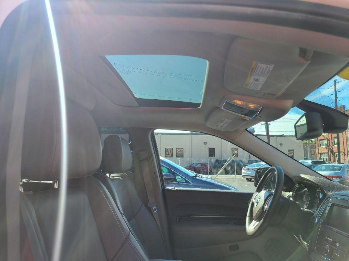 2011 WHITE DODGE DURANGO CREW (1D4RE4GG5BC) with an 3.6L engine, Automatic transmission, located at 117 North Cameron Street, Harrisburg, PA, 17101, (717) 963-8962, 40.267021, -76.875351 - WE FINANCE!!! Good Credit/ Bad Credit/ No Credit - ALL Trade-Ins Welcomed!!! ***Guaranteed Credit Approval*** APPLY ONLINE or CALL us TODAY ;) Internet Prices and Marketplace Prices are SPECIAL discounted ***CASH DEALS*** Retail Prices are higher. Please call us to discuss your cash and finan - Photo#8