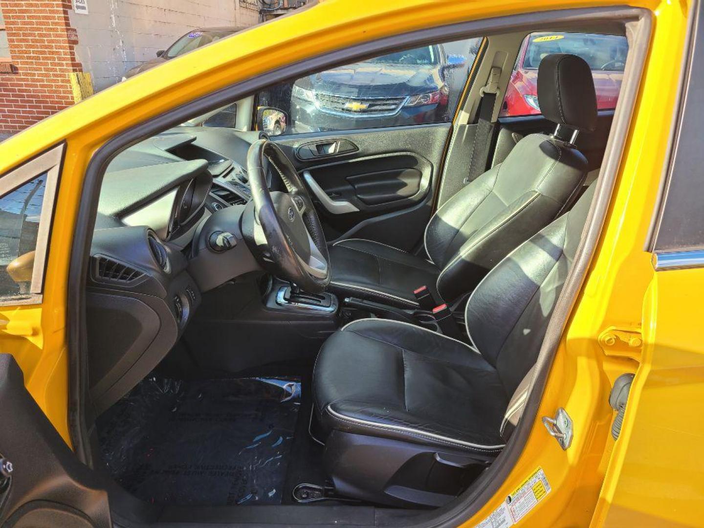 2011 GOLD FORD FIESTA SES (3FADP4FJ4BM) with an 1.6L engine, Automatic transmission, located at 117 North Cameron Street, Harrisburg, PA, 17101, (717) 963-8962, 40.267021, -76.875351 - WE FINANCE!!! Good Credit/ Bad Credit/ No Credit - ALL Trade-Ins Welcomed!!! ***Guaranteed Credit Approval*** APPLY ONLINE or CALL us TODAY ;) Please call us to discuss your cash and financing options. - Photo#13