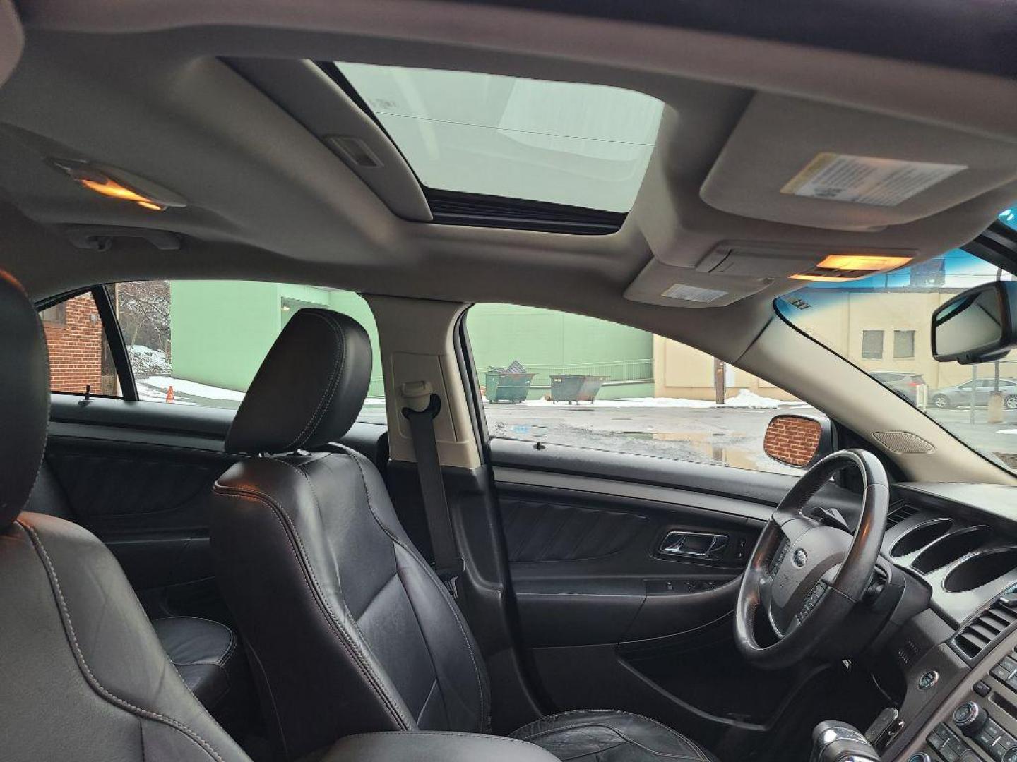 2011 BLACK FORD TAURUS SEL (1FAHP2EW6BG) with an 3.5L engine, Automatic transmission, located at 117 North Cameron Street, Harrisburg, PA, 17101, (717) 963-8962, 40.267021, -76.875351 - Photo#8