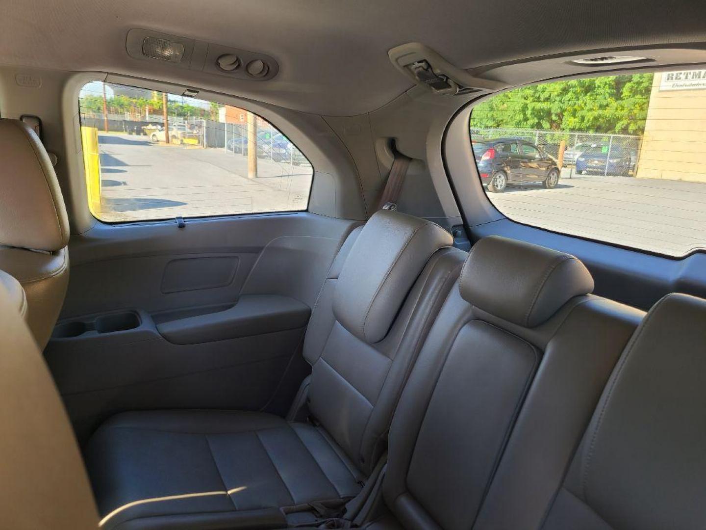 2011 GRAY HONDA ODYSSEY TOURING (5FNRL5H92BB) with an 3.5L engine, Automatic transmission, located at 7981 Paxton Street, Harrisburg, PA, 17111, (717) 561-2926, 40.261490, -76.749229 - WE FINANCE!!! Good Credit/ Bad Credit/ No Credit - ALL Trade-Ins Welcomed!!! ***Guaranteed Credit Approval*** APPLY ONLINE or CALL us TODAY ;) Please call us to discuss your cash and financing options. - Photo#14