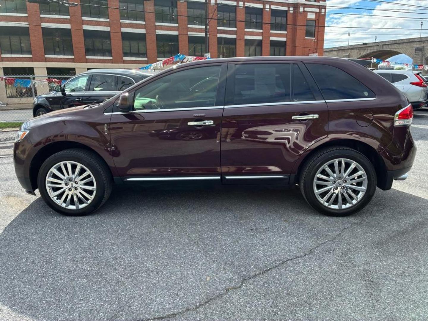 2011 BURGAN LINCOLN MKX (2LMDJ8JKXBB) with an 3.7L engine, Automatic transmission, located at 117 North Cameron Street, Harrisburg, PA, 17101, (717) 963-8962, 40.267021, -76.875351 - WE FINANCE!!! MOST vehicles are available for financing. Good Credit/ Challenged Credit/ No Credit - ALL Trade-Ins Welcomed!!! APPLY ONLINE or CALL us TODAY Please call us to discuss your cash and/or financing options. Thanks for checking our inventory! We're here to help. - Photo#1