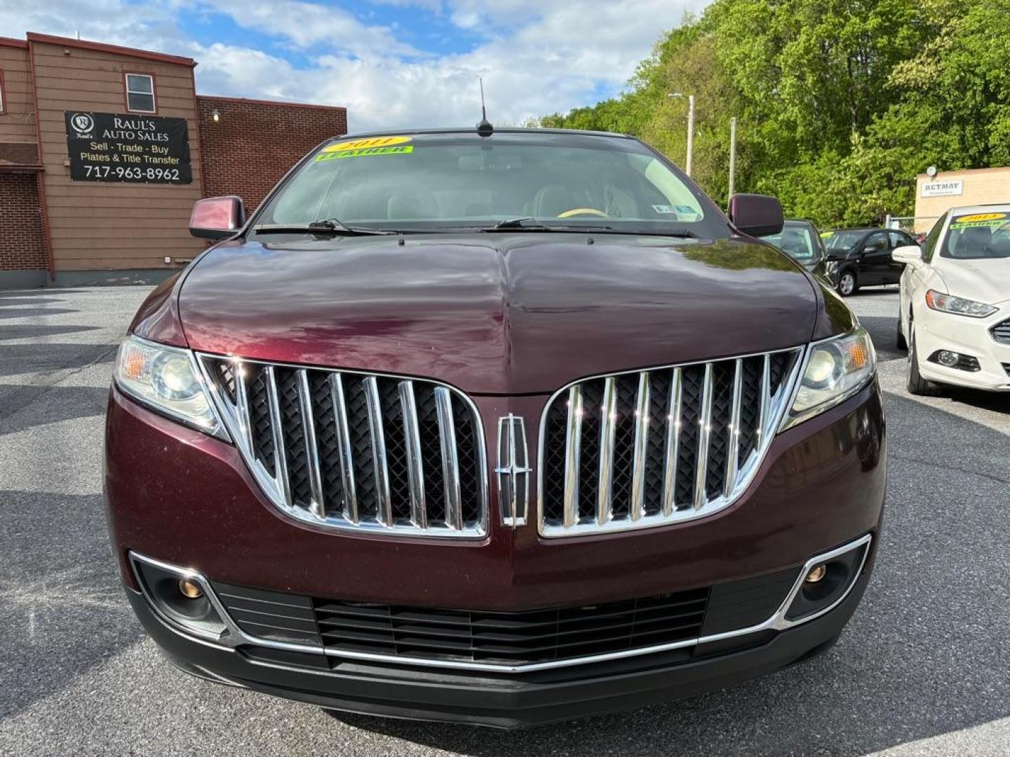 2011 BURGAN LINCOLN MKX (2LMDJ8JKXBB) with an 3.7L engine, Automatic transmission, located at 117 North Cameron Street, Harrisburg, PA, 17101, (717) 963-8962, 40.267021, -76.875351 - WE FINANCE!!! MOST vehicles are available for financing. Good Credit/ Challenged Credit/ No Credit - ALL Trade-Ins Welcomed!!! APPLY ONLINE or CALL us TODAY Please call us to discuss your cash and/or financing options. Thanks for checking our inventory! We're here to help. - Photo#7