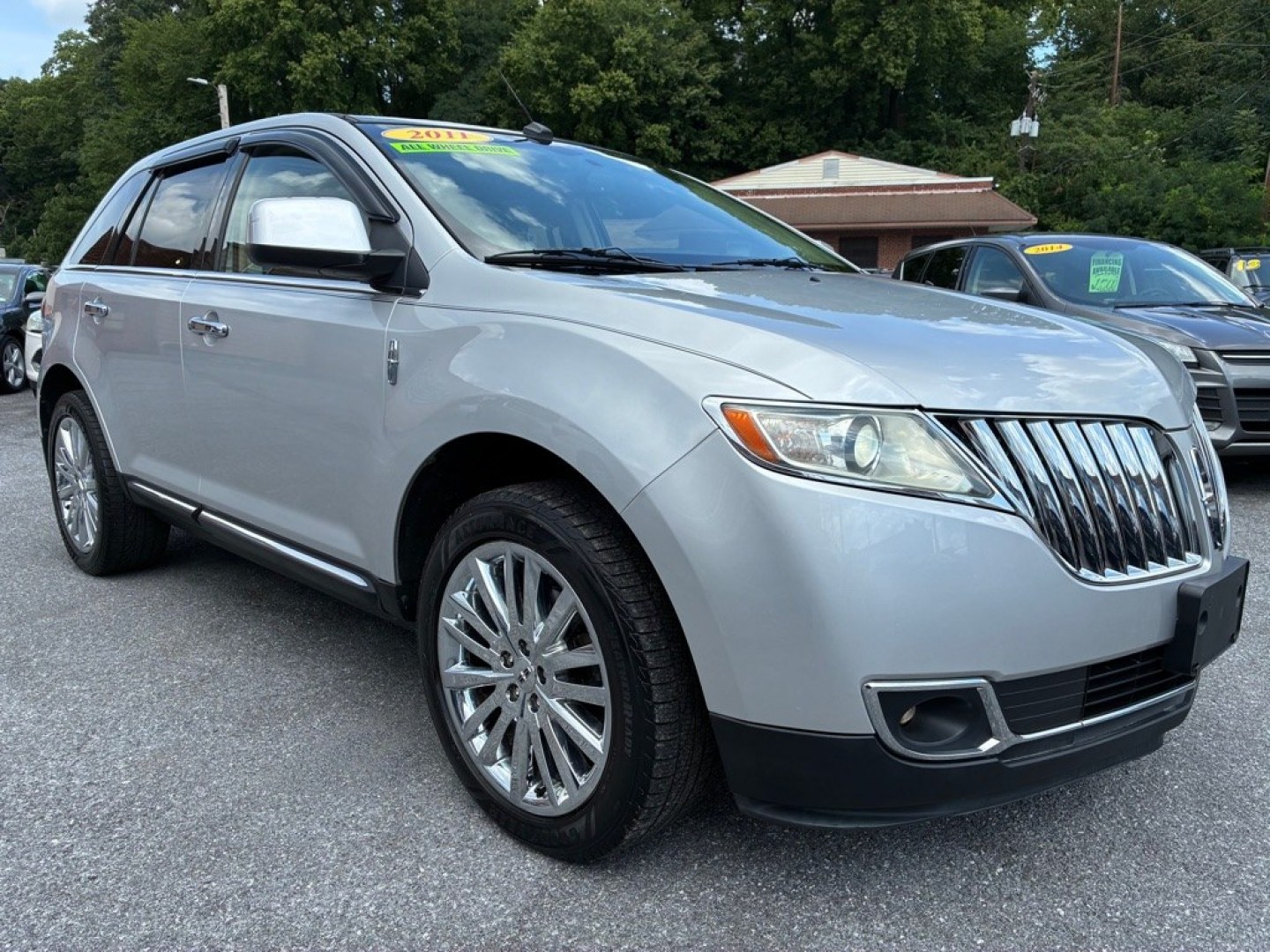 2011 SILVER LINCOLN MKX (2LMDJ8JK4BB) with an 3.7L engine, Automatic transmission, located at 117 North Cameron Street, Harrisburg, PA, 17101, (717) 963-8962, 40.267021, -76.875351 - WE FINANCE!!! MOST vehicles are available for financing. Good Credit/ Challenged Credit/ No Credit - ALL Trade-Ins Welcomed!!! APPLY ONLINE or CALL us TODAY Please call us to discuss your cash and/or financing options. Thanks for checking our inventory! We're here to help.- Photo#6